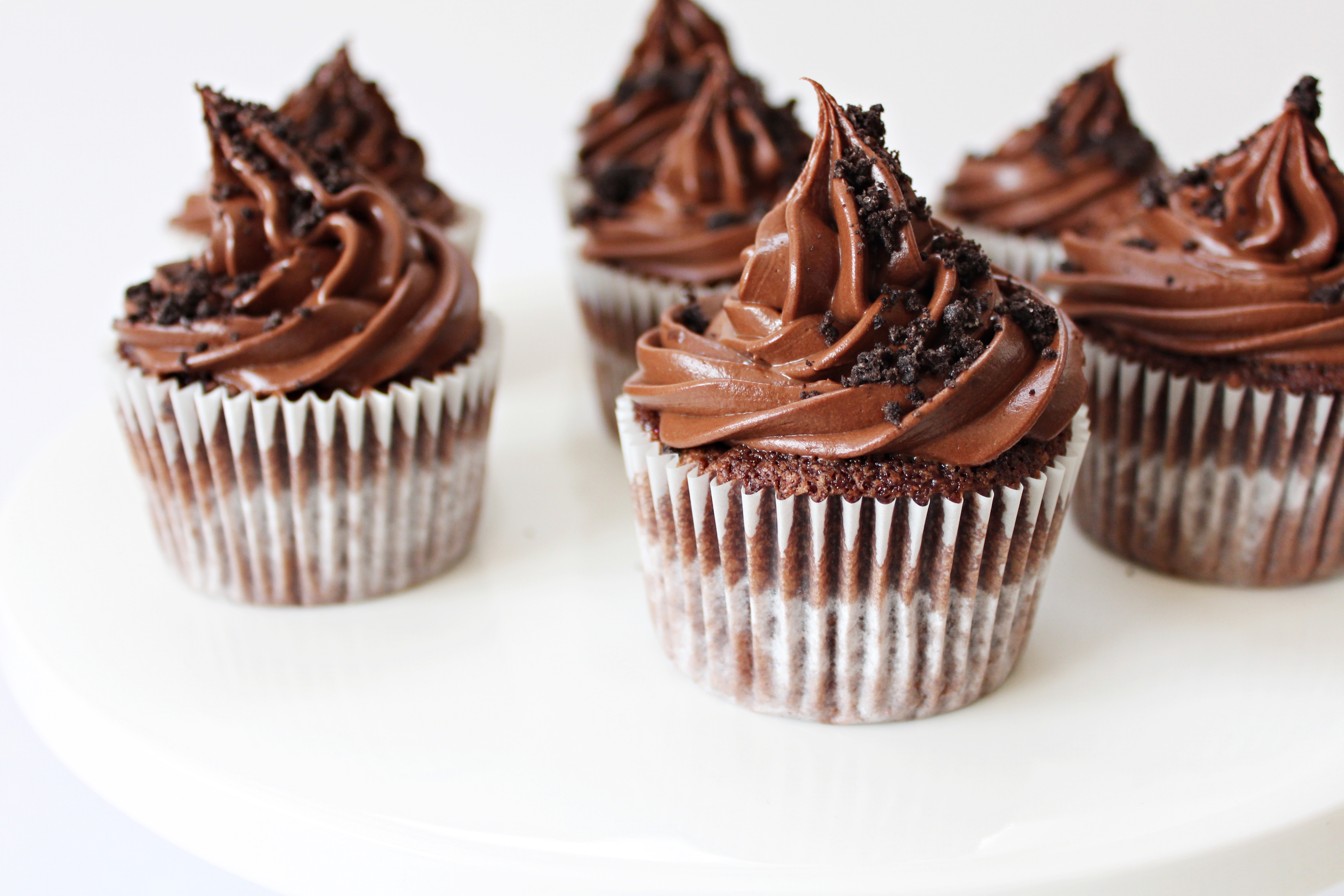 Laden Sie das Schokolade, Cupcake, Nahrungsmittel-Bild kostenlos auf Ihren PC-Desktop herunter