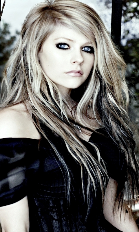 Descarga gratuita de fondo de pantalla para móvil de Música, Avril Lavigne.