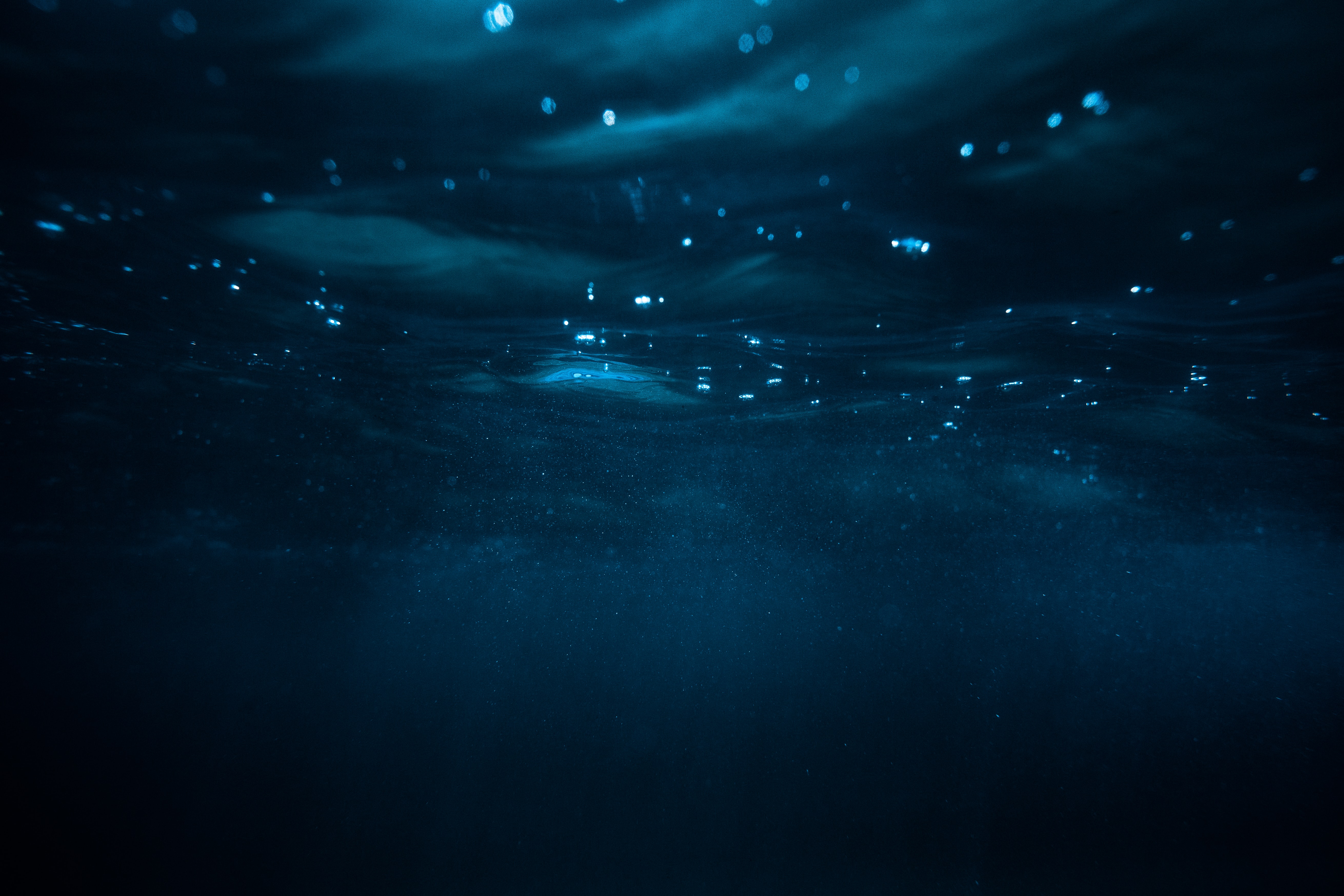 underwater, under water, depth, water, blue, miscellanea, miscellaneous