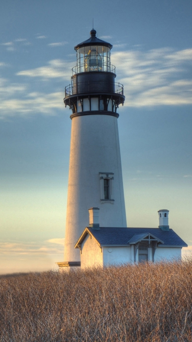 Download mobile wallpaper Sky, Light, House, Lighthouse, Man Made for free.