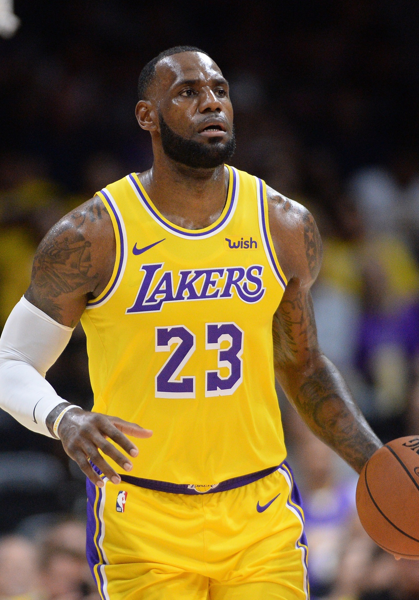 Baixar papel de parede para celular de Esportes, Basquetebol, Americano, Nba, Lebron James gratuito.