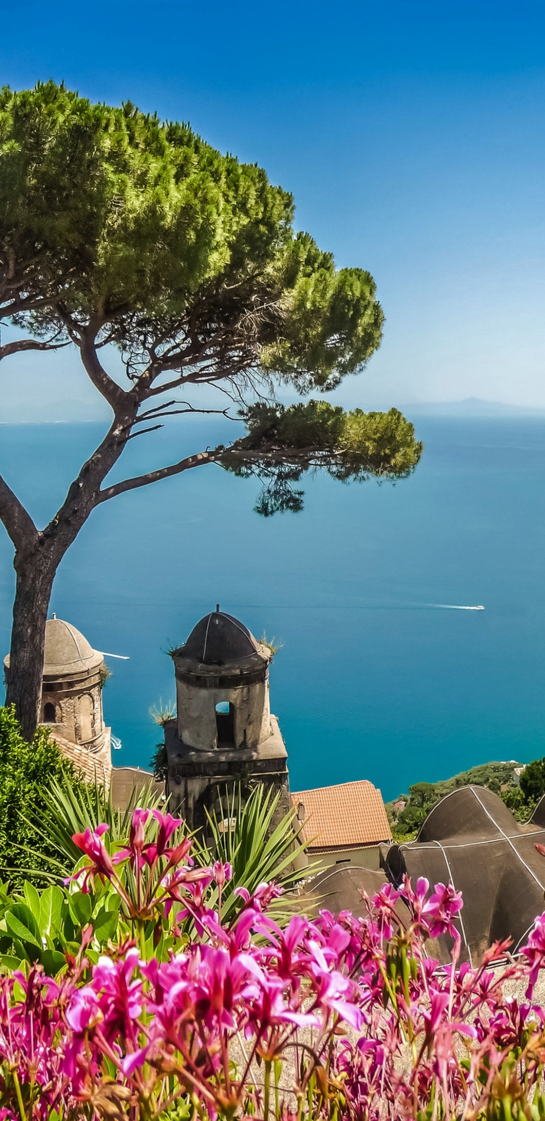 Download mobile wallpaper Sea, Italy, Horizon, Flower, Ocean, Amalfi, Man Made, Towns for free.
