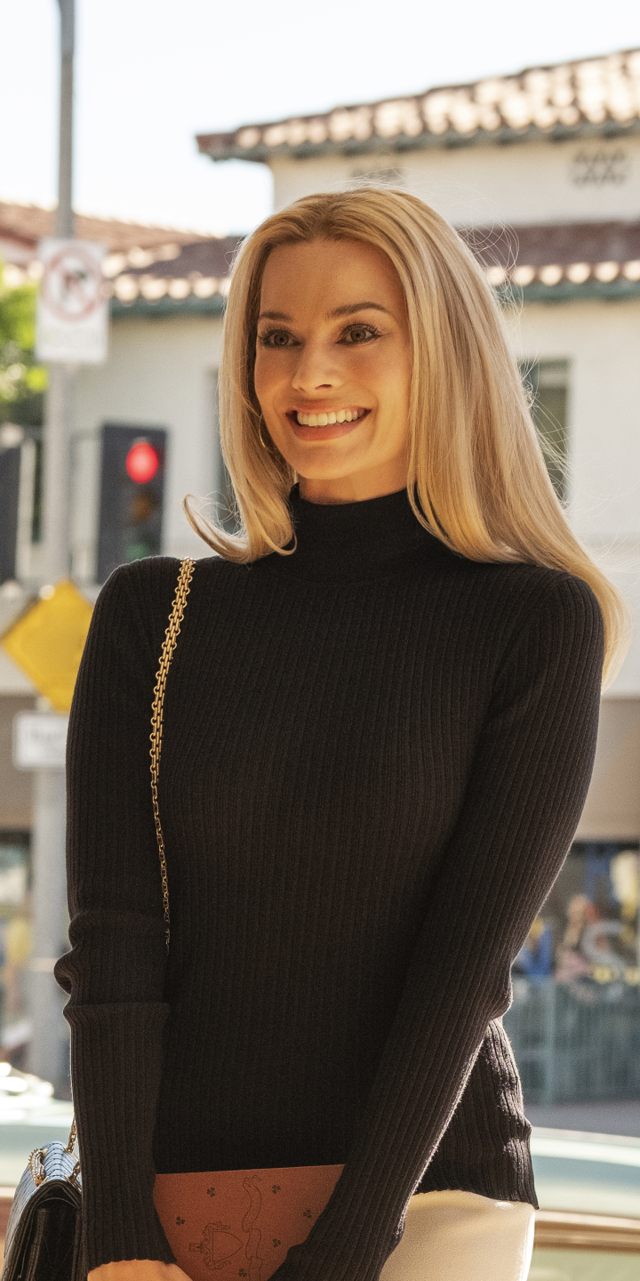 Download mobile wallpaper Smile, Blonde, Movie, Actress, Australian, Margot Robbie, Once Upon A Time In Hollywood for free.