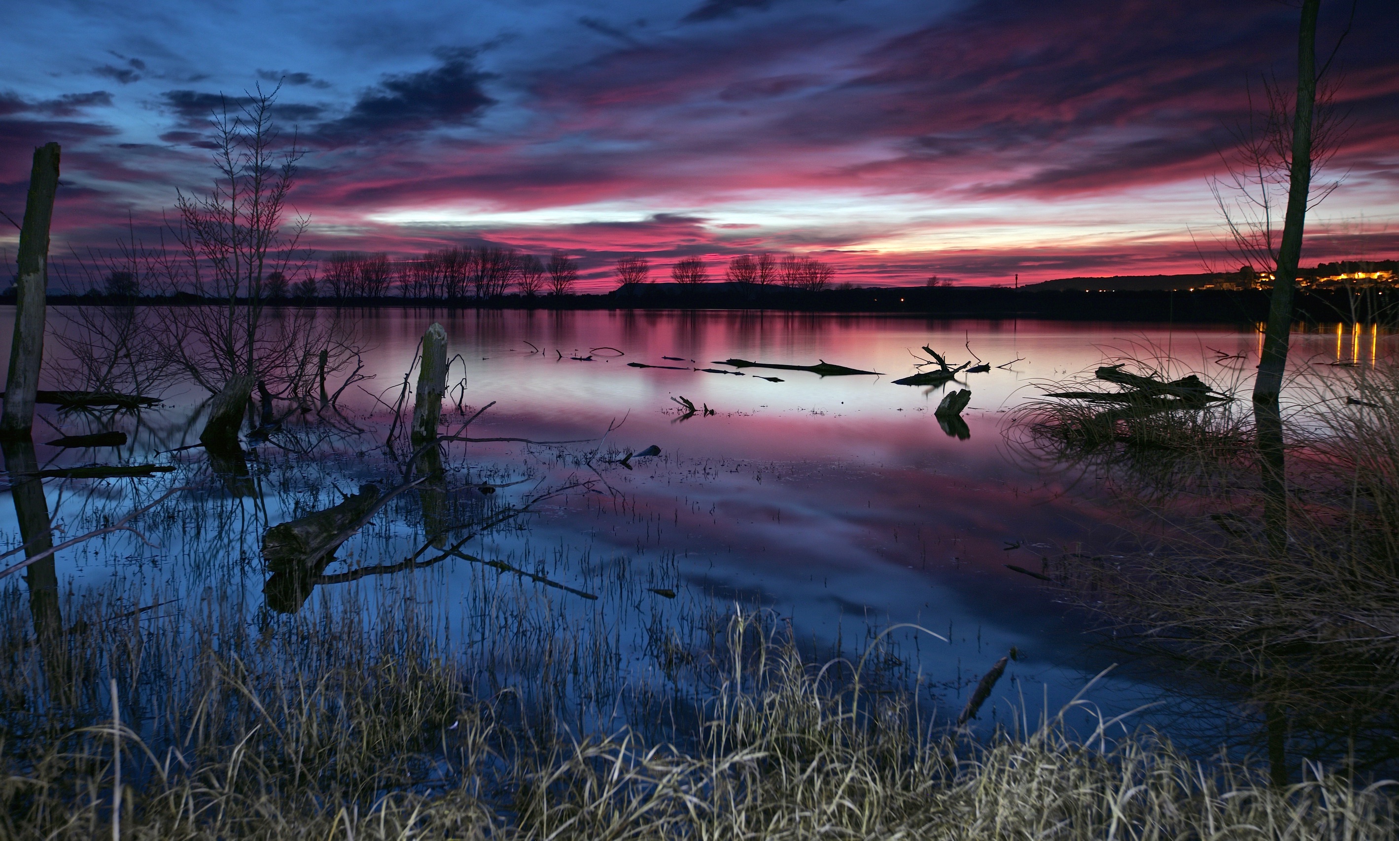 Descarga gratis la imagen Naturaleza, Noche, Lago, Tierra/naturaleza, Reflejo en el escritorio de tu PC