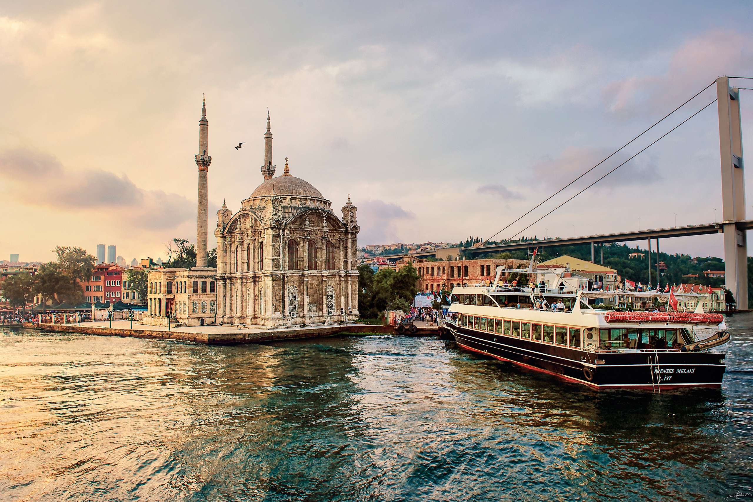 Завантажити шпалери безкоштовно Міст, Корабель, Туреччина, Мечеть, Стамбул, Релігійний, Мечеті картинка на робочий стіл ПК