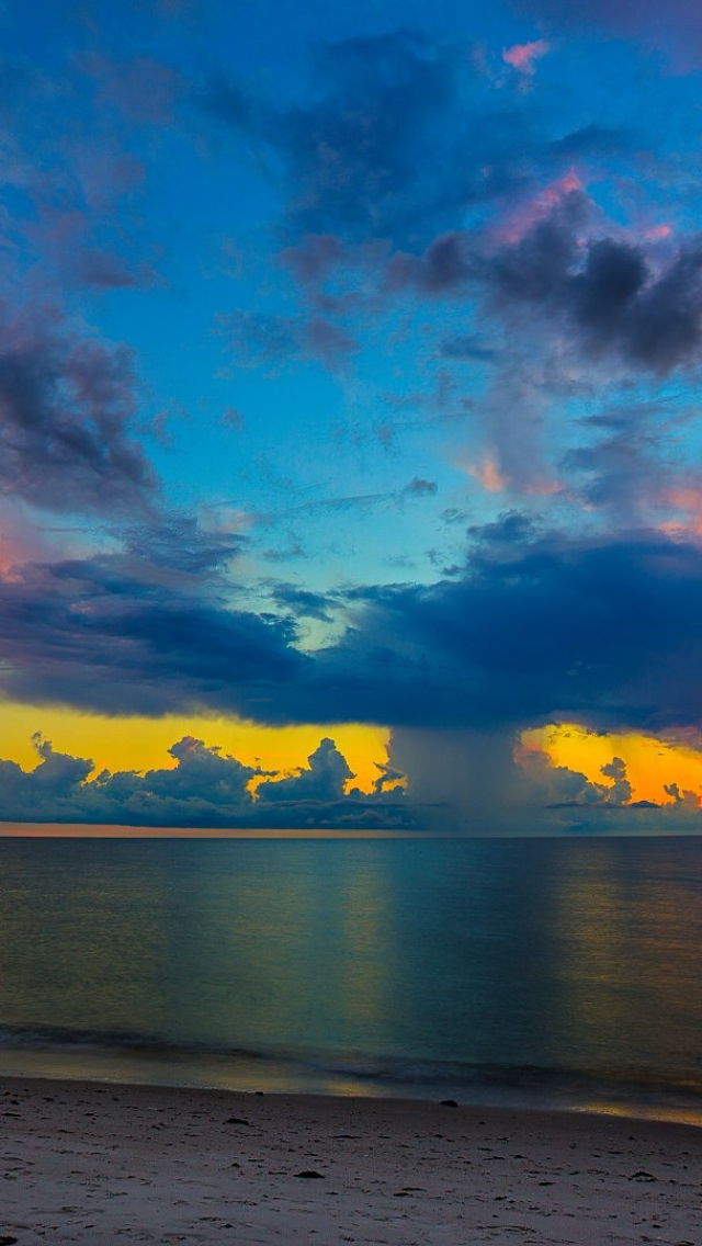 Download mobile wallpaper Nature, Sunset, Sky, Beach, Gold, Horizon, Ocean, Earth, Cloud, Florida for free.