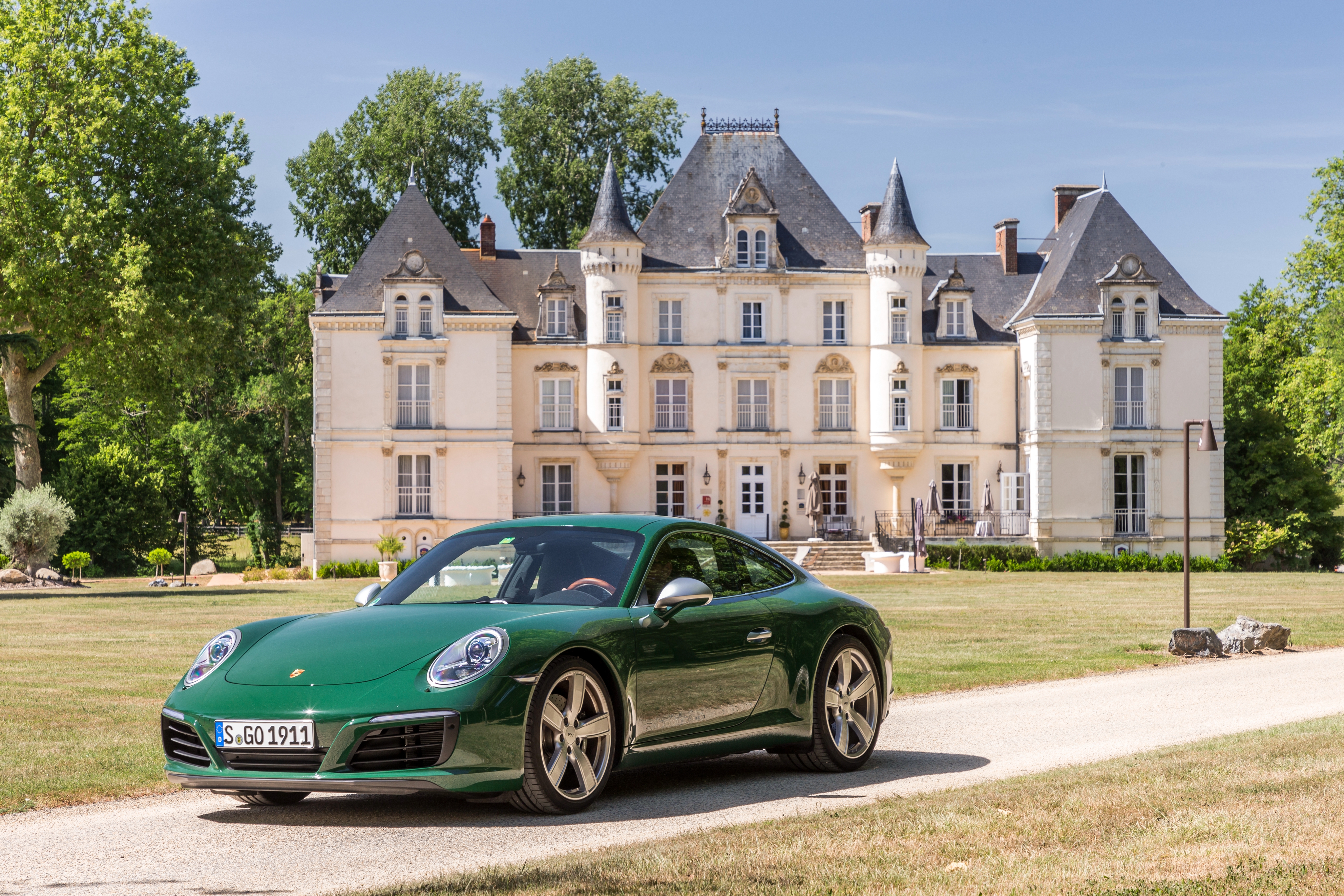 Download mobile wallpaper Porsche, Car, Vehicles, Porsche 911 Carrera, Green Car for free.