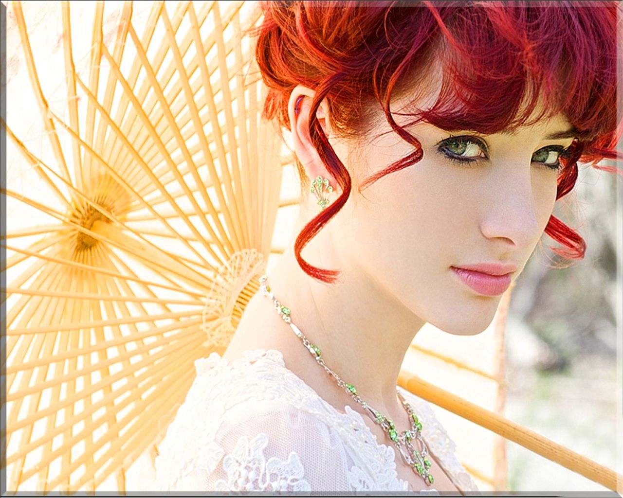 Free download wallpaper Redhead, Umbrella, Model, Women on your PC desktop