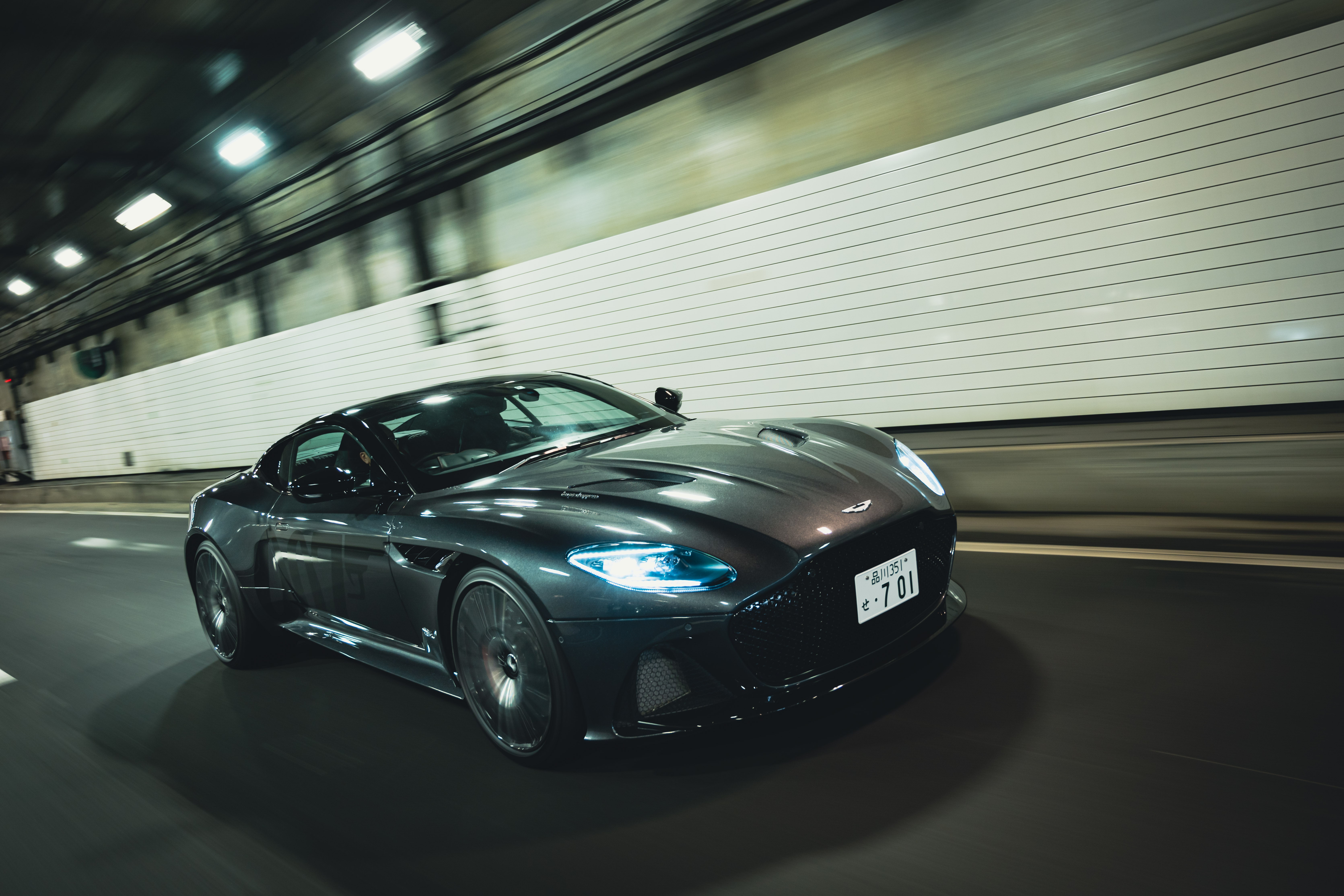 Descarga gratuita de fondo de pantalla para móvil de Aston Martin, Superdeportivo, Vehículos, Aston Martin Dbs Superleggera.