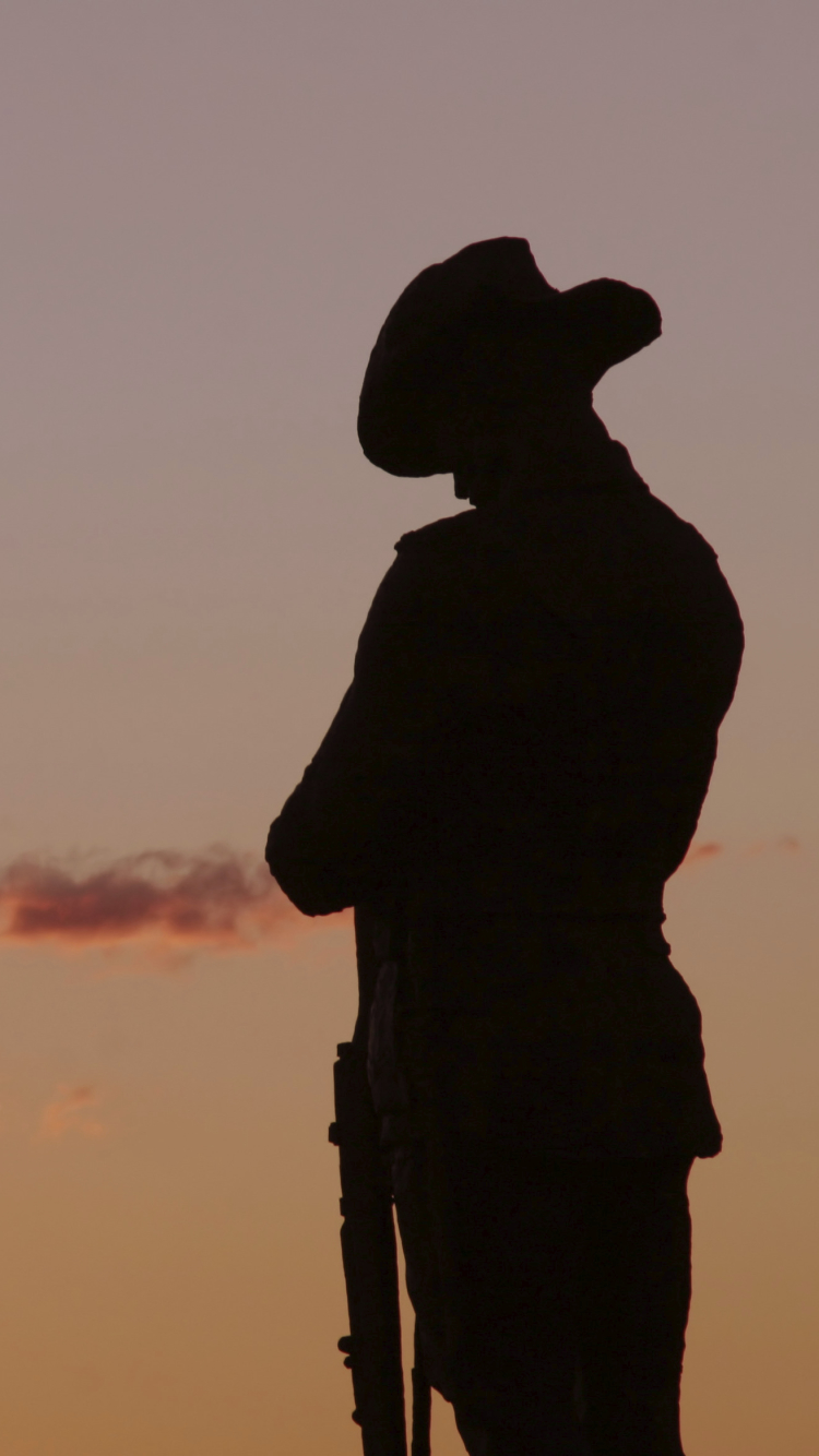 Download mobile wallpaper Silhouette, Holiday, Sunrise, Soldier, Anzac Day for free.