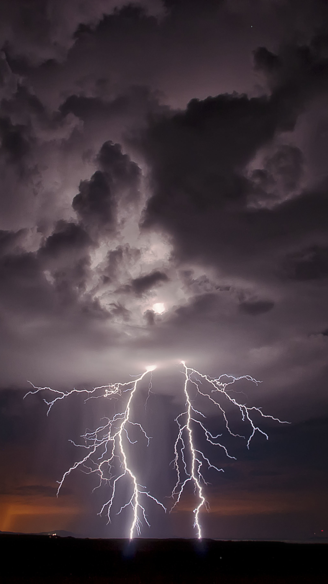 Download mobile wallpaper Night, Lightning, Storm, Cloud, Photography for free.