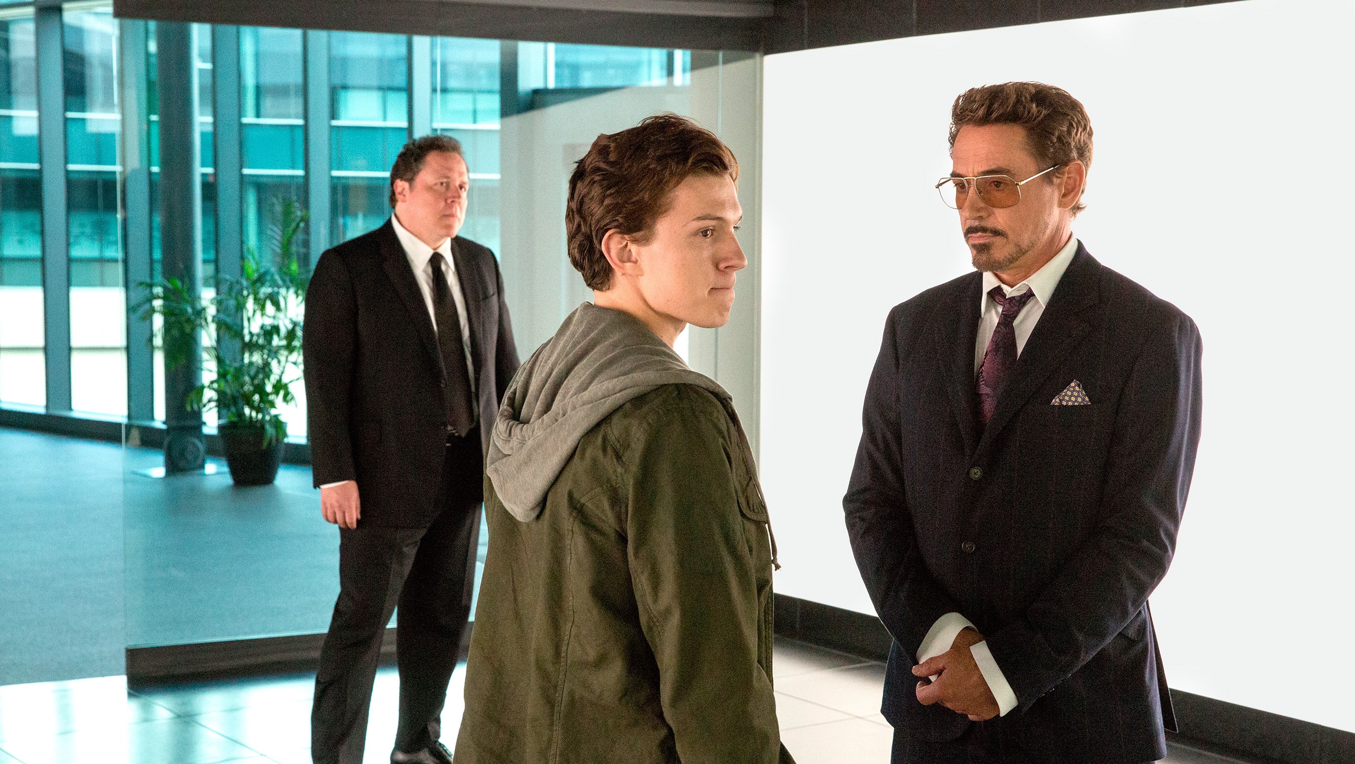 Descarga gratis la imagen Robert Downey Jr, Películas, Tony Stark, Spider Man, Peter Parker, Tom Holanda, Spider Man: De Regreso A Casa en el escritorio de tu PC