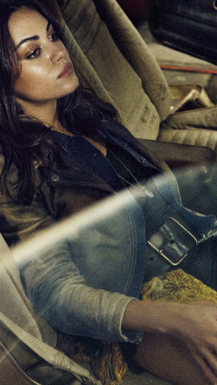 Descarga gratuita de fondo de pantalla para móvil de Mila Kunis, Celebridades.