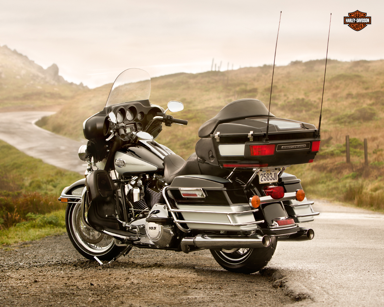 Free download wallpaper Motorcycle, Harley Davidson, Vehicles on your PC desktop