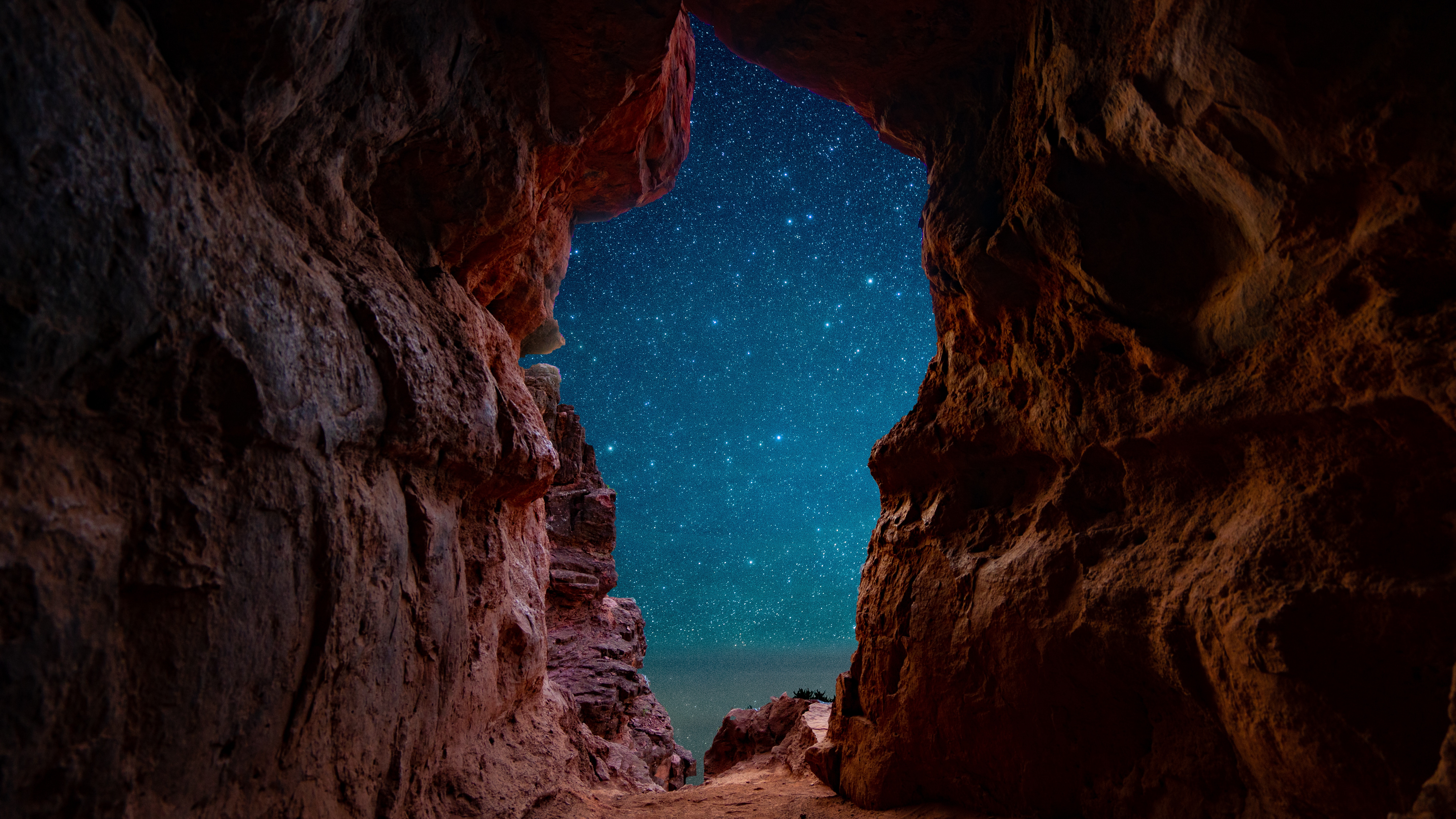 106025 descargar fondo de pantalla naturaleza, rocas, estrellas, desierto, las rocas, cielo estrellado, cueva: protectores de pantalla e imágenes gratis
