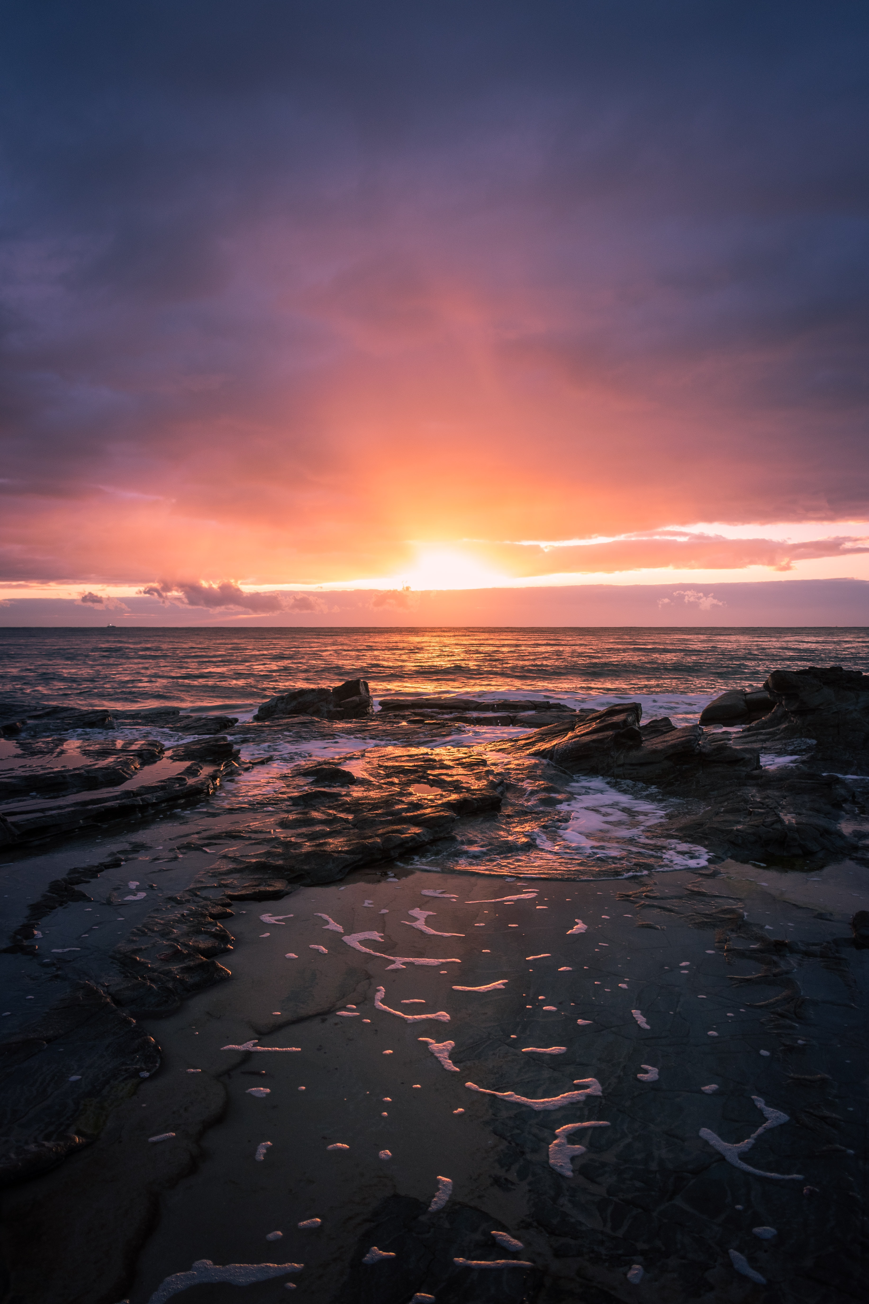 Free download wallpaper Nature, Sunset, Sea, Rock, Horizon, Landscape on your PC desktop