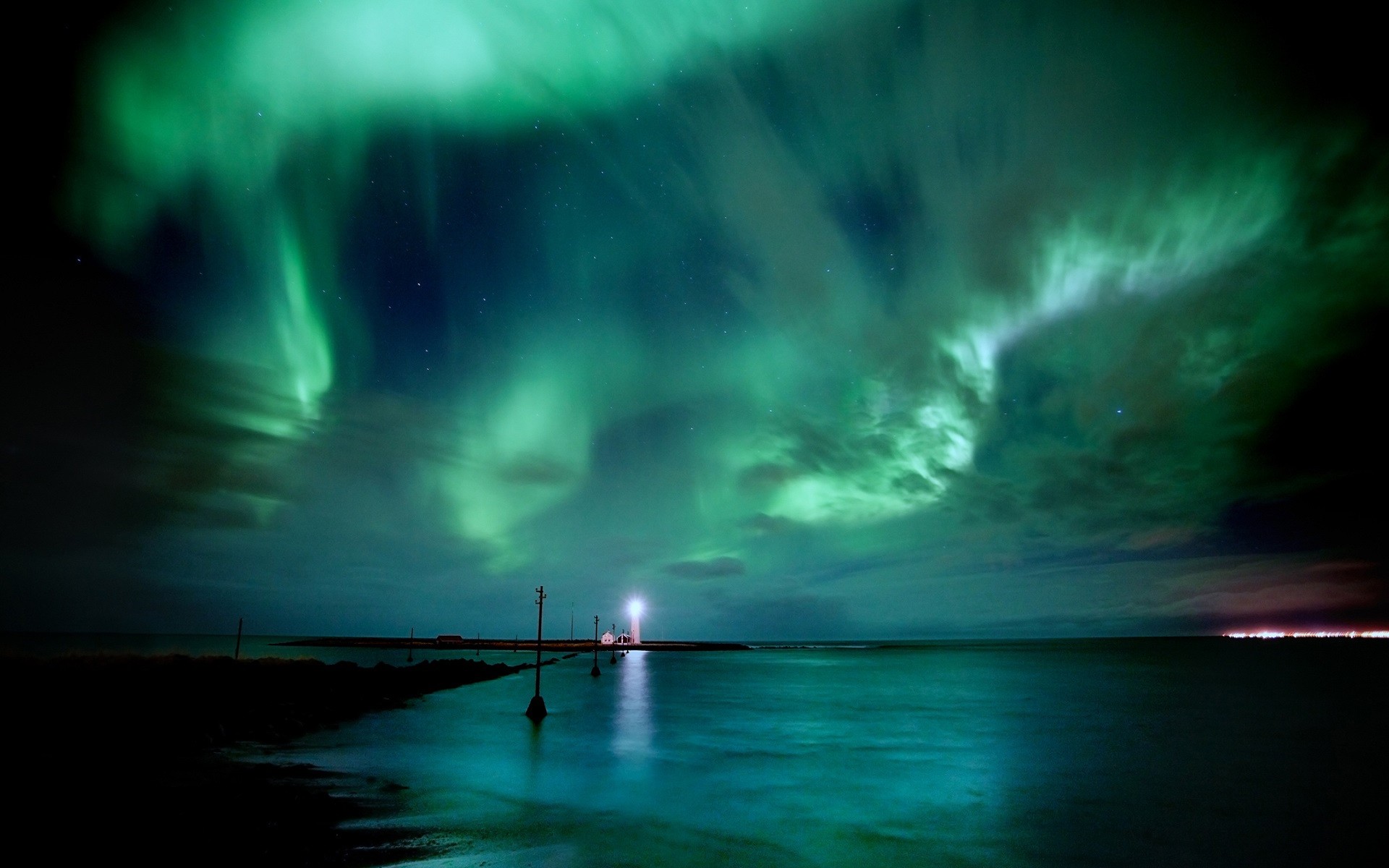 Free download wallpaper Nature, Water, Sky, Sea, Earth, Lighthouse, Aurora Borealis on your PC desktop