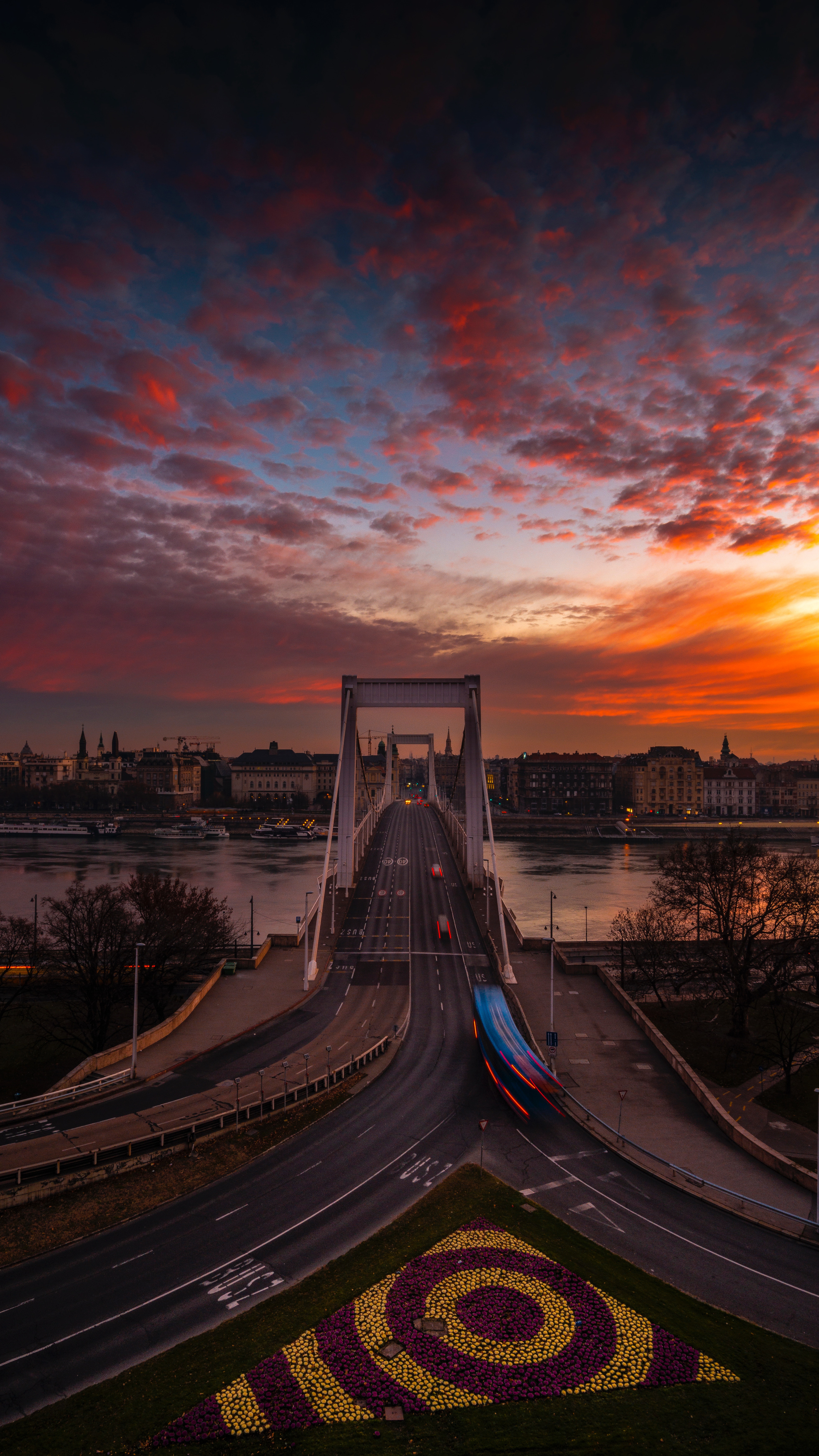 Laden Sie das Sunset, Ungarn, Budapest, Stadt, Brücke, Städte-Bild kostenlos auf Ihren PC-Desktop herunter