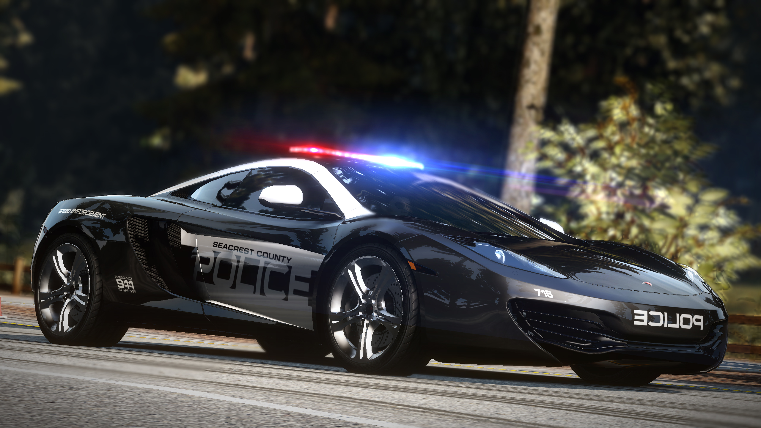 Популярні заставки і фони Need For Speed: Hot Pursuit на комп'ютер