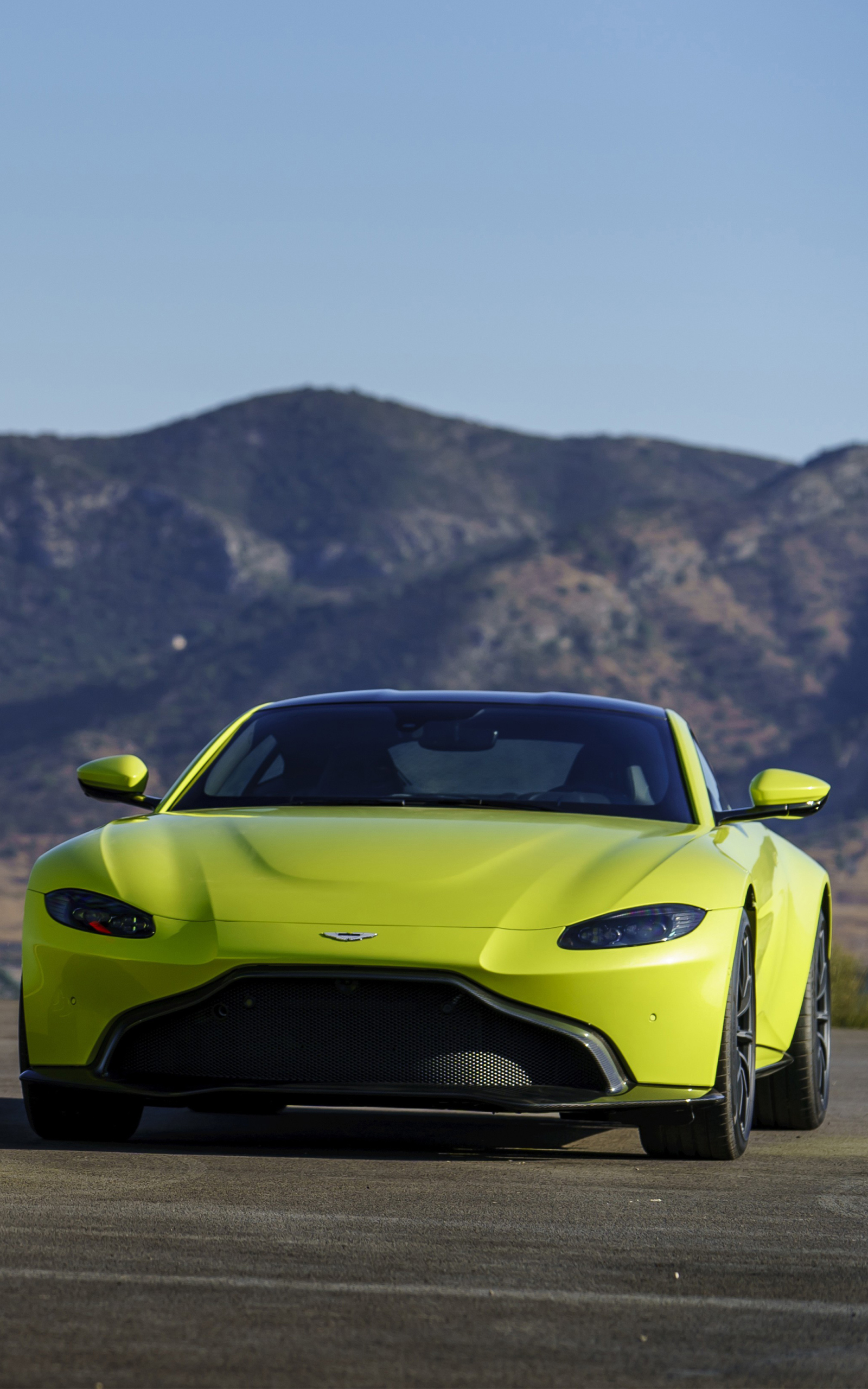 Descarga gratuita de fondo de pantalla para móvil de Aston Martin, Coche De Carreras, Vehículos, Aston Martin Vantage, Aston Martin Vantage Gte.
