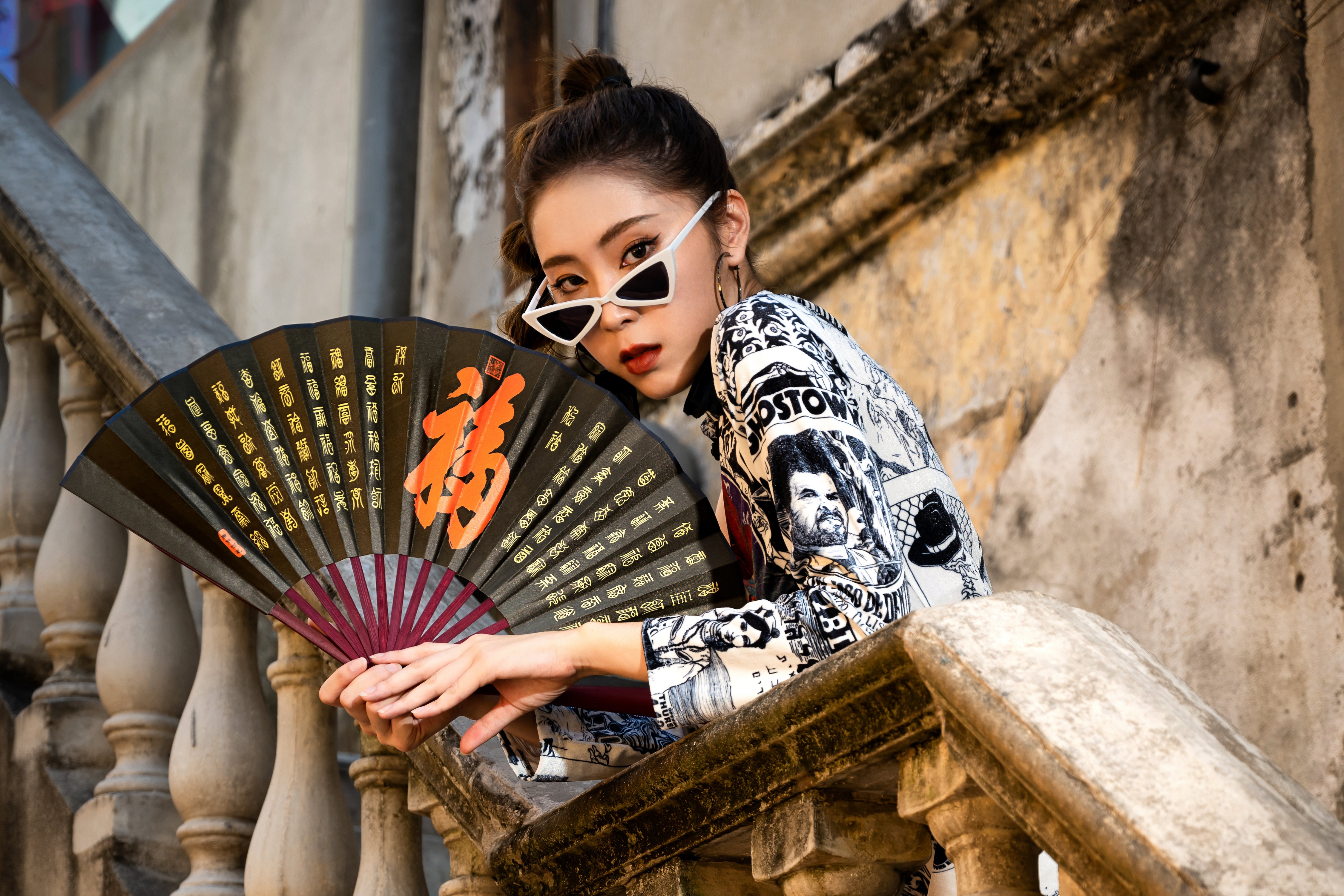 Laden Sie das Fan, Frauen, Asiatinnen-Bild kostenlos auf Ihren PC-Desktop herunter