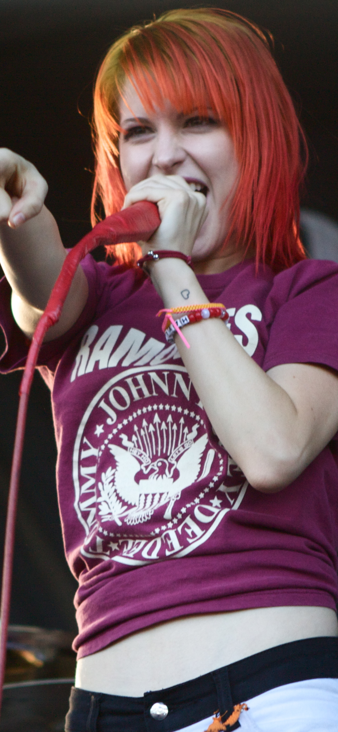 Download mobile wallpaper Music, Hayley Williams for free.