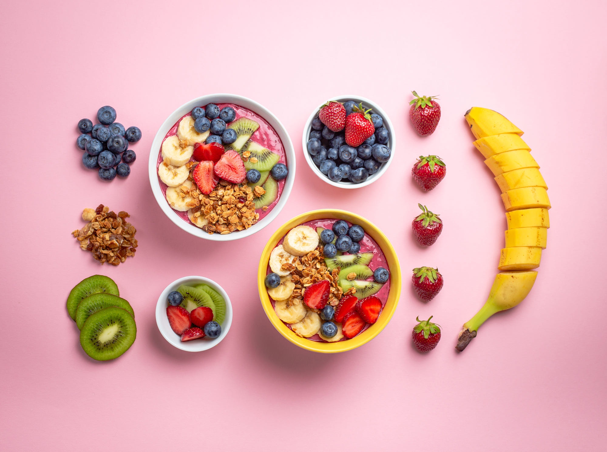 Free download wallpaper Food, Strawberry, Blueberry, Kiwi, Berry, Fruit, Banana, Breakfast on your PC desktop