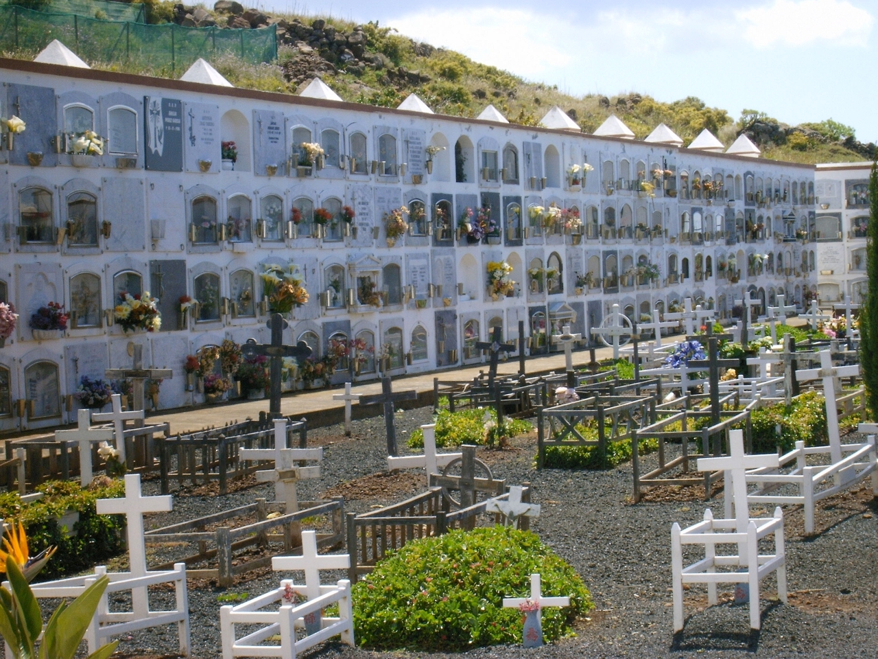 Descarga gratuita de fondo de pantalla para móvil de Religioso, Cementerio.