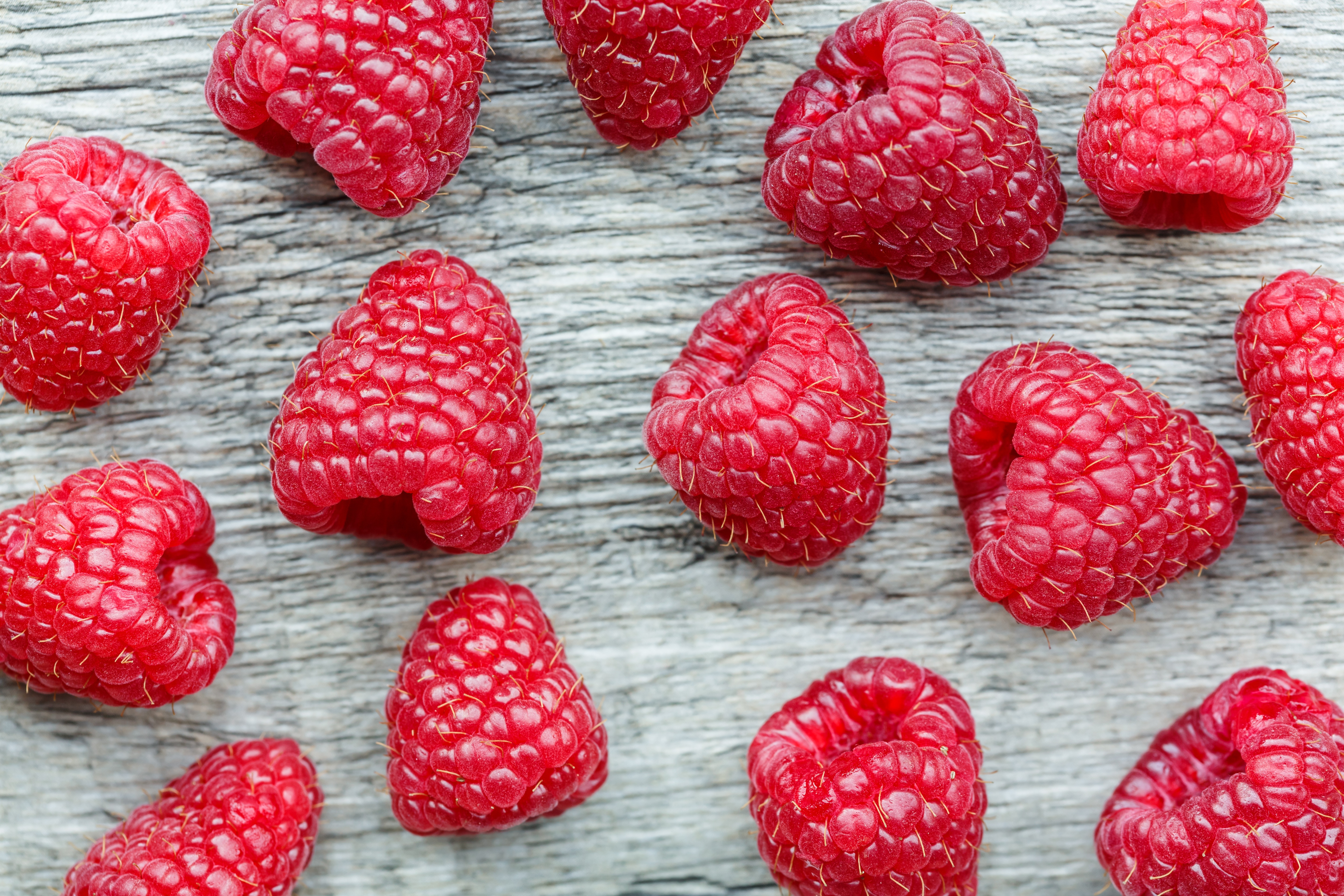 Download mobile wallpaper Berries, Ripe, Raspberry, Fruit, Food for free.