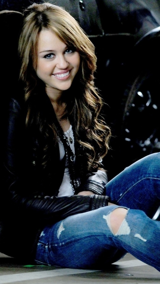 Download mobile wallpaper Music, Miley Cyrus for free.