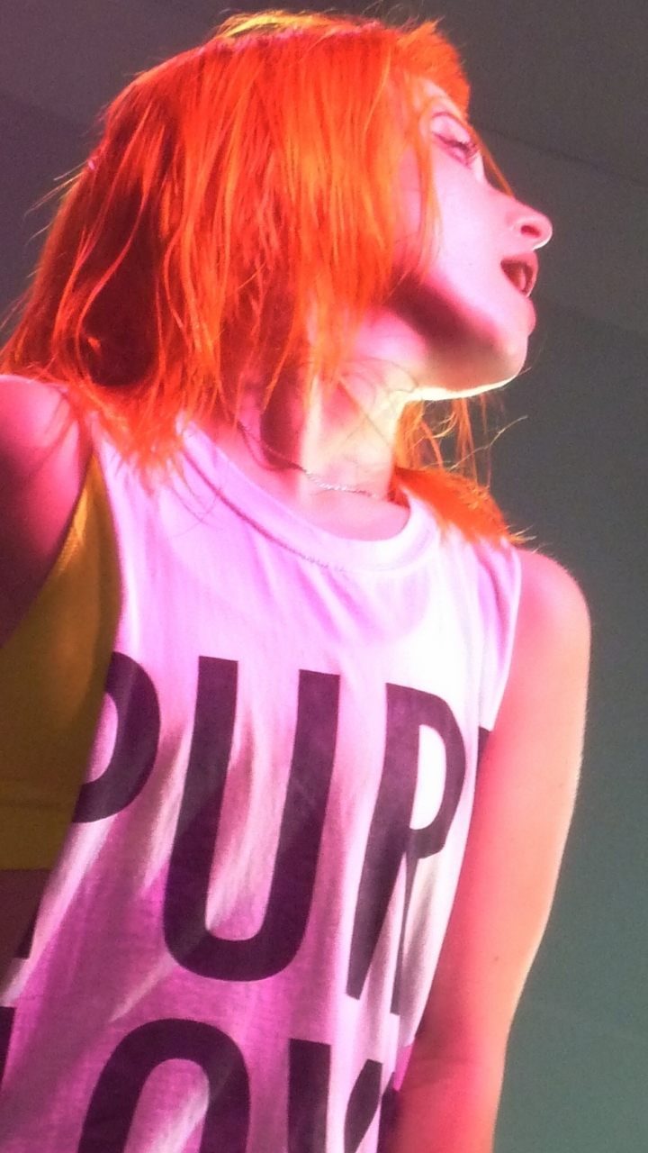 Descarga gratuita de fondo de pantalla para móvil de Música, Hayley Williams.