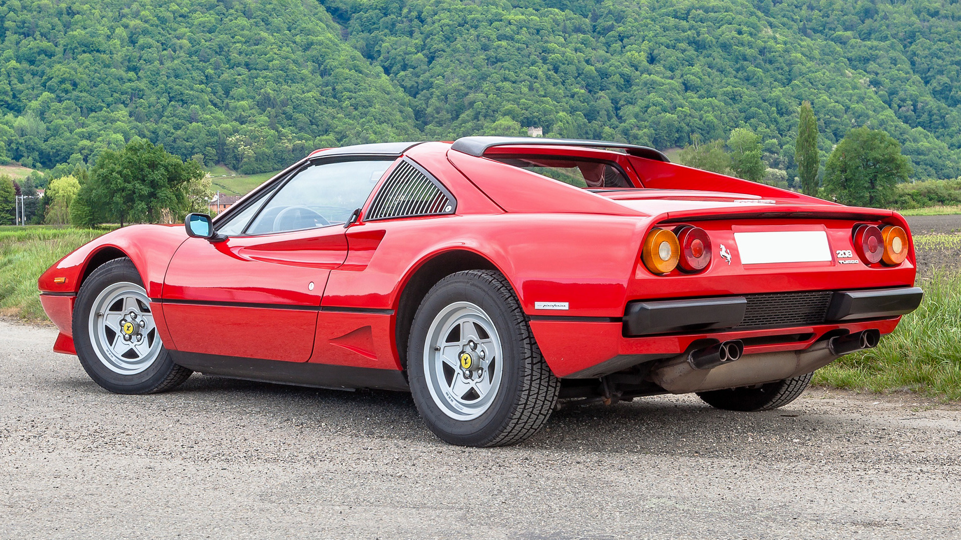 Download mobile wallpaper Ferrari, Car, Convertible, Old Car, Vehicles, Grand Tourer, Ferrari 208 Gts Turbo for free.