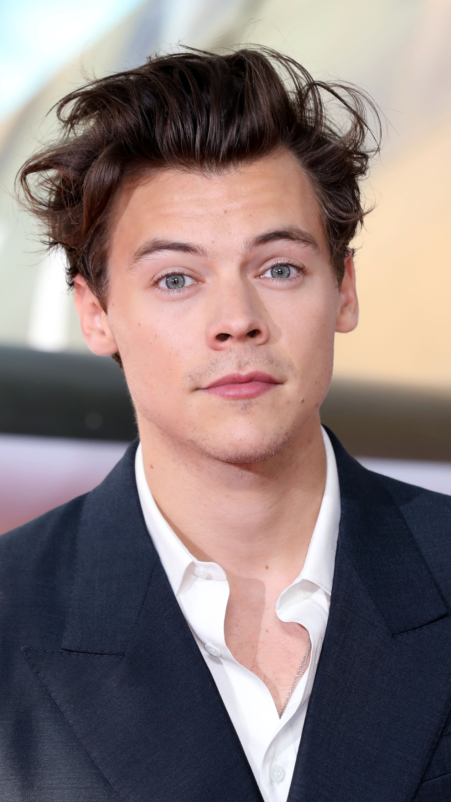 Download mobile wallpaper Music, Singer, English, Harry Styles for free.