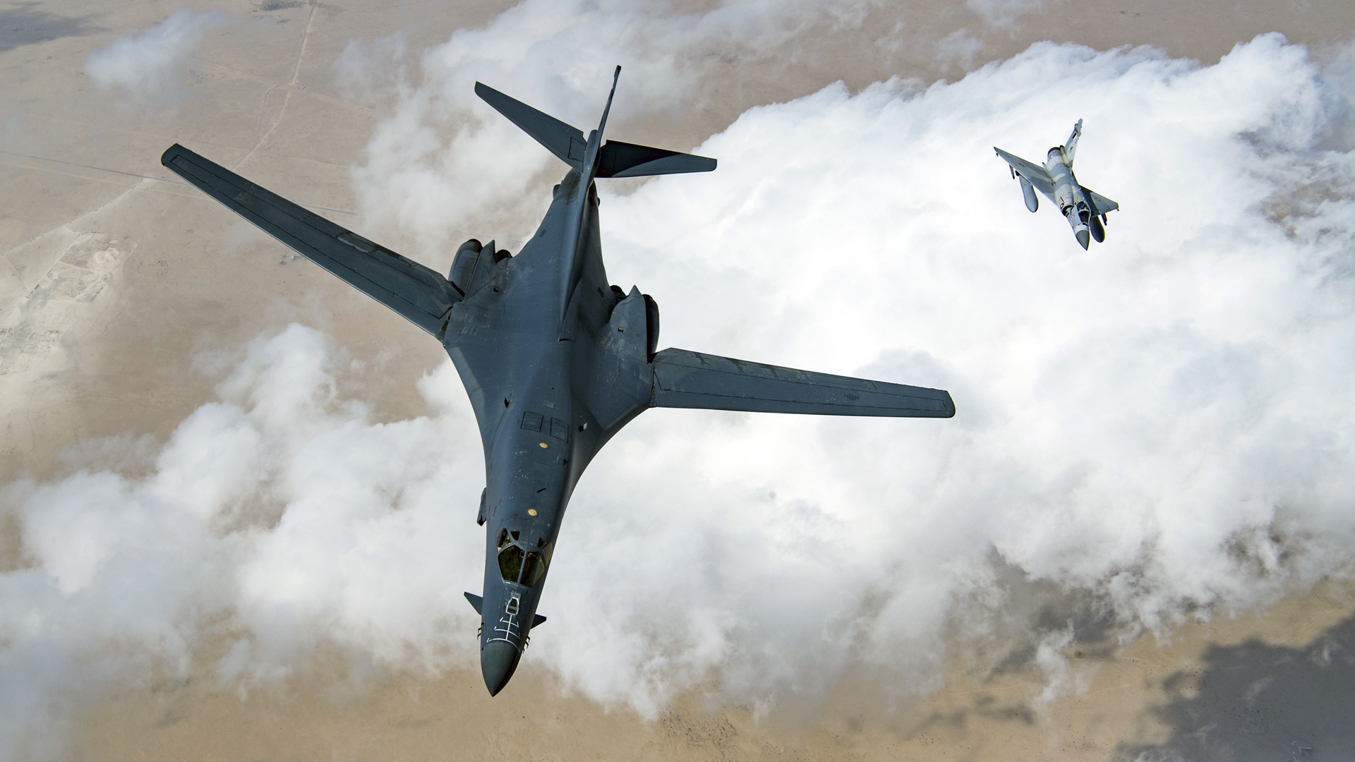 Free download wallpaper Aircraft, Military, Bomber, Warplane, Rockwell B 1 Lancer, Bombers on your PC desktop