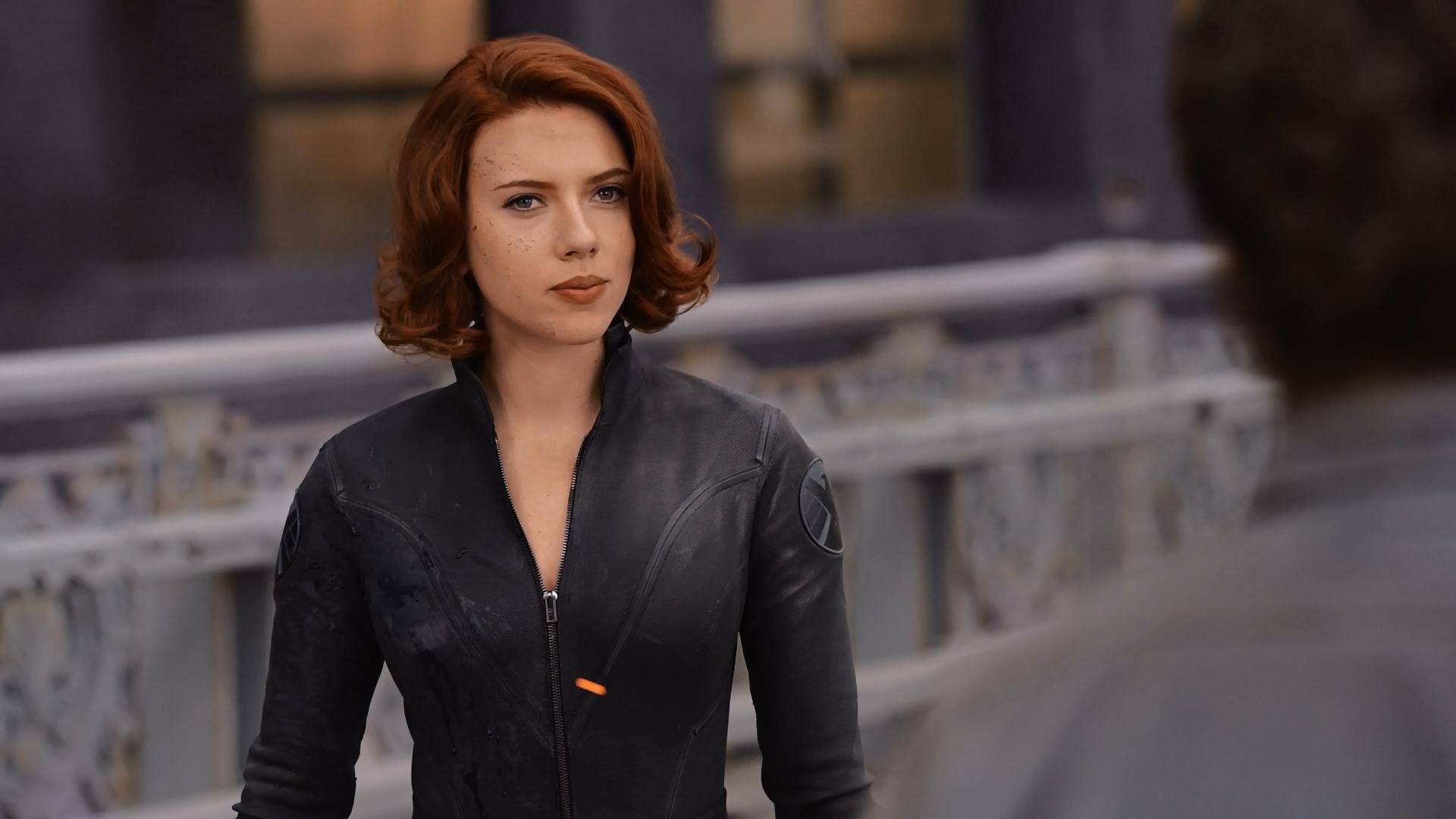 Baixe gratuitamente a imagem Scarlett Johansson, Os Vingadores, Filme, Viúva Negra na área de trabalho do seu PC