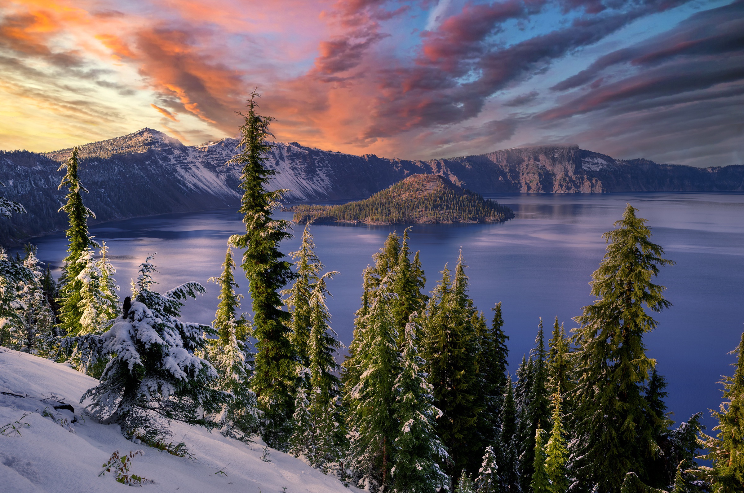 Descarga gratis la imagen Naturaleza, Nieve, Lago, Isla, Oregón, Tierra/naturaleza, Lago Del Crater en el escritorio de tu PC