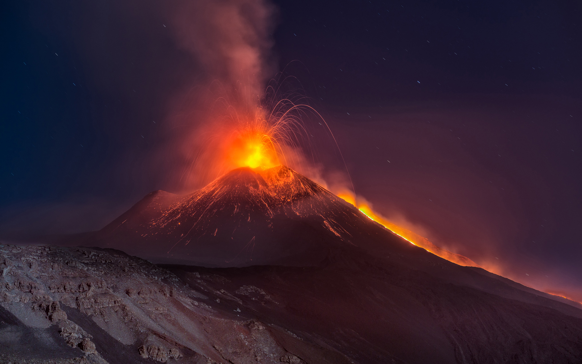 383009 Hintergrundbild herunterladen vulkan, erde/natur, eruption, lava, vulkane - Bildschirmschoner und Bilder kostenlos