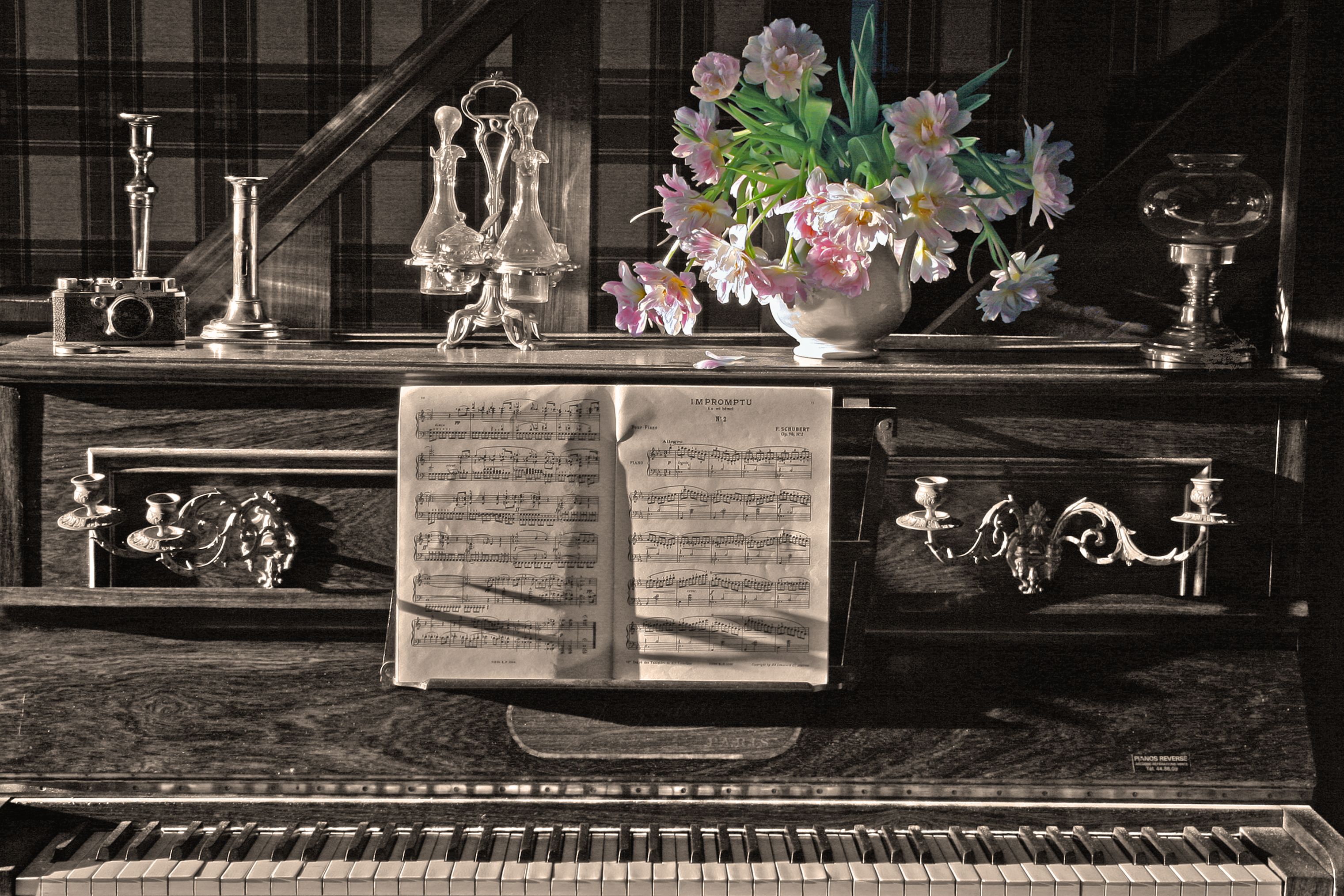 723378 baixar papel de parede piano, música, cor seletiva, partitura - protetores de tela e imagens gratuitamente