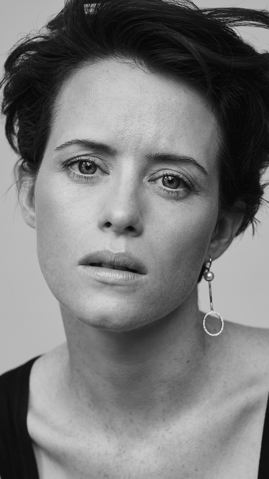 Descarga gratuita de fondo de pantalla para móvil de Celebridades, Claire Foy.