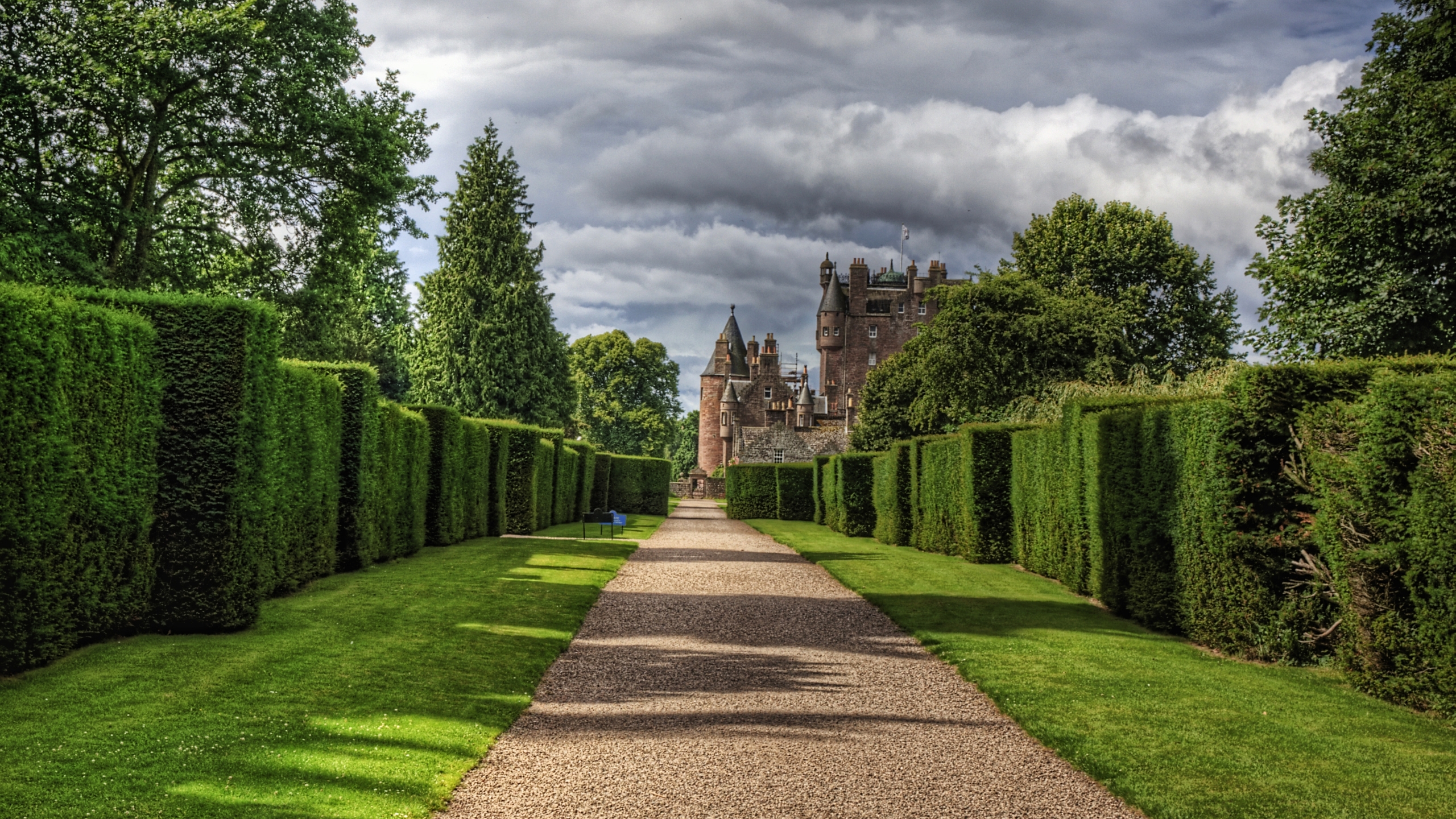 Die besten Schloss Glamis-Hintergründe für den Telefonbildschirm