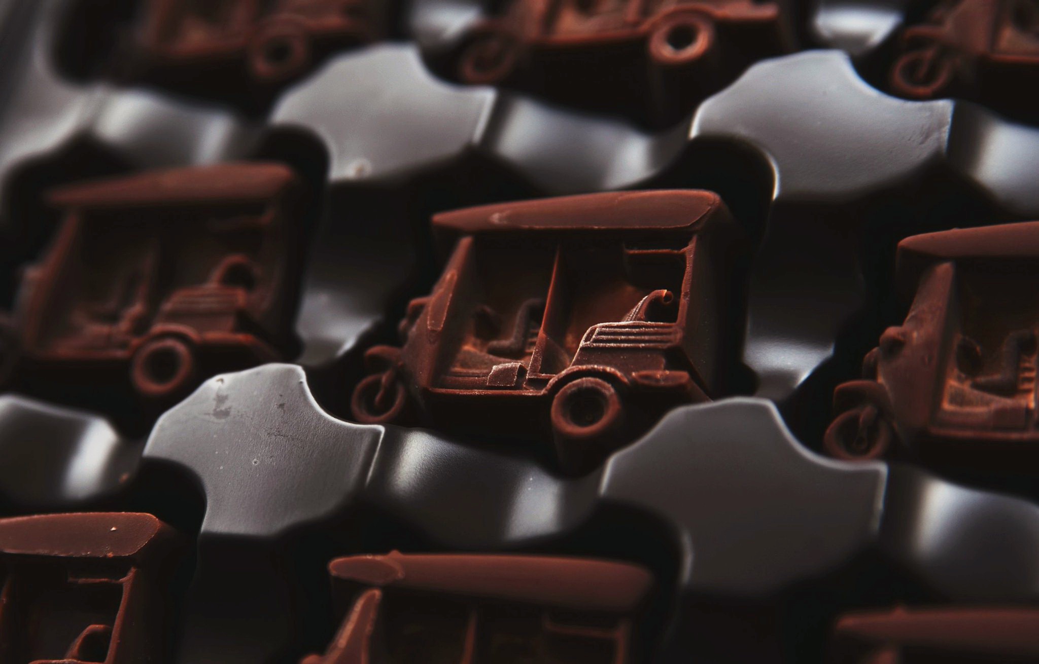 Descarga gratuita de fondo de pantalla para móvil de Chocolate, Caramelo, Alimento, Macrofotografía.