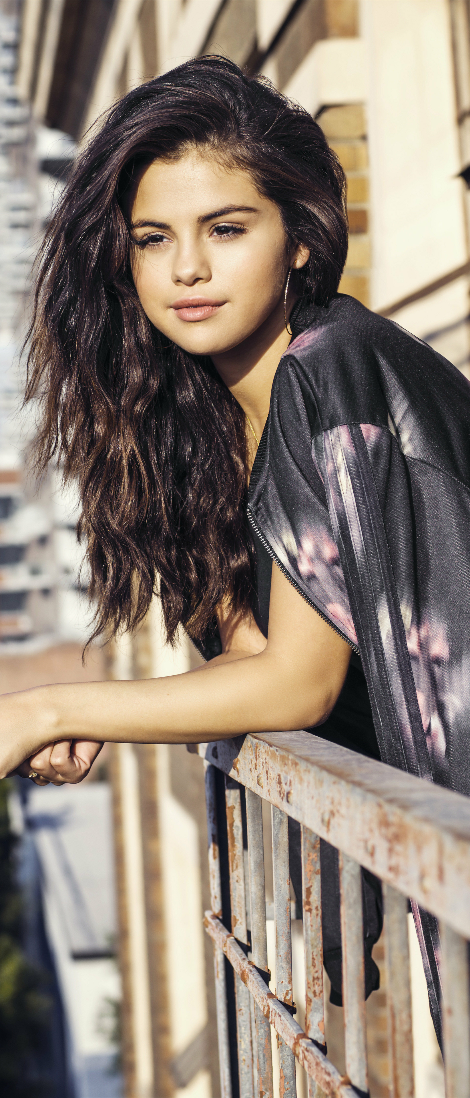 Download mobile wallpaper Music, Selena Gomez, Singer, American, Black Hair, Actress for free.