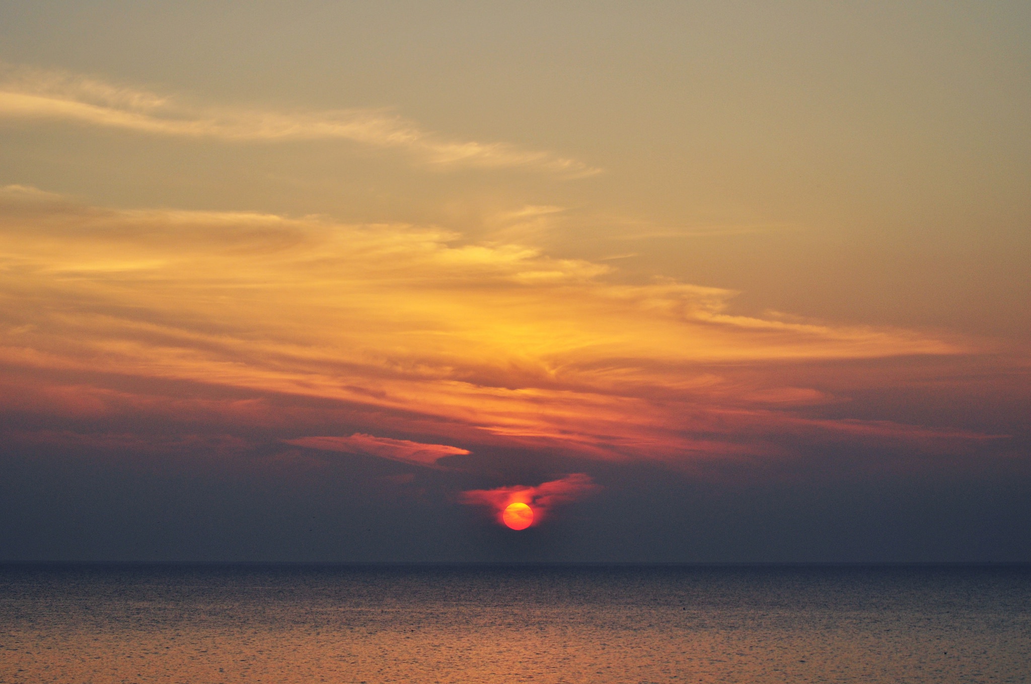 Free download wallpaper Nature, Sunset, Sky, Horizon, Ocean, Earth on your PC desktop