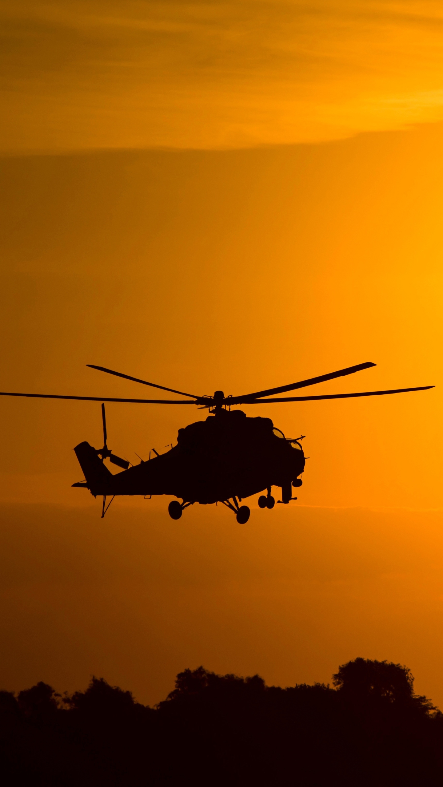 Free download wallpaper Sunset, Silhouette, Helicopter, Military, Orange (Color), Mil Mi 24, Attack Helicopter, Military Helicopters on your PC desktop