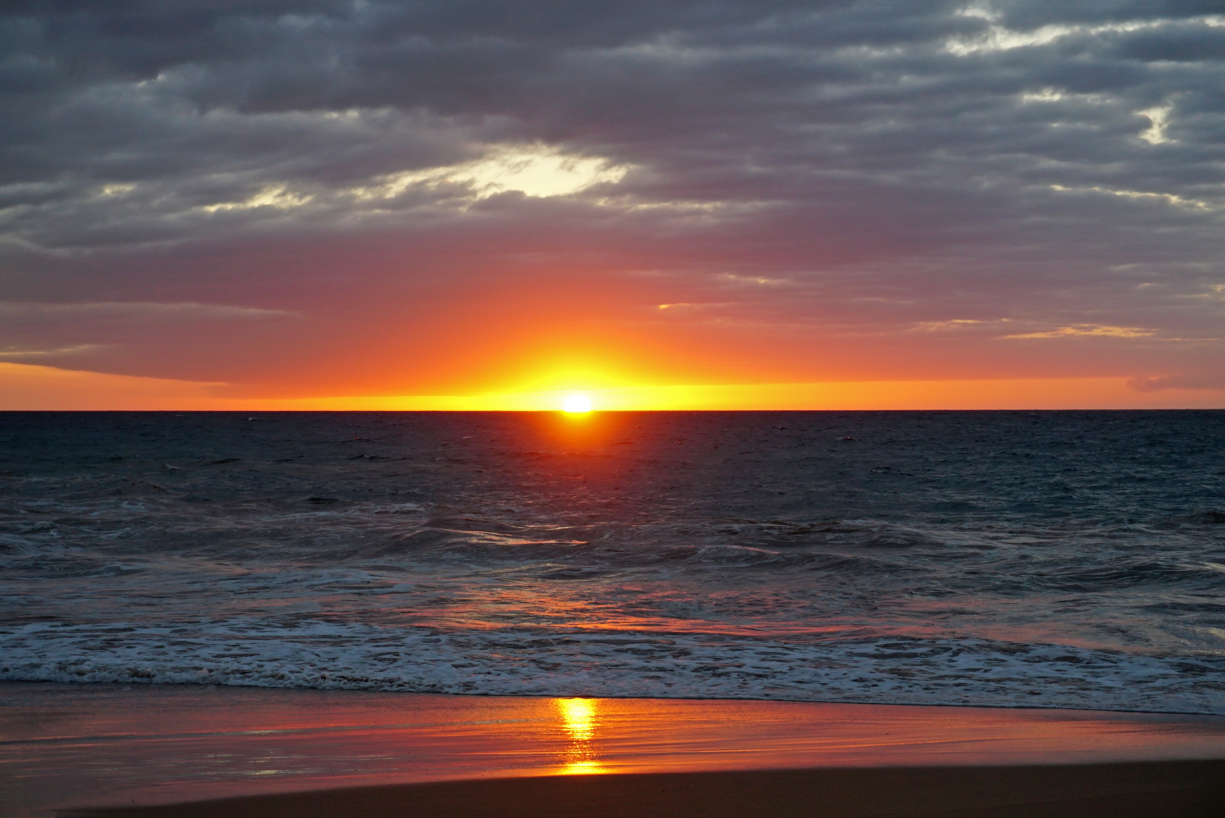 Free download wallpaper Shore, Bank, Horizon, Nature, Sunset, Sea on your PC desktop
