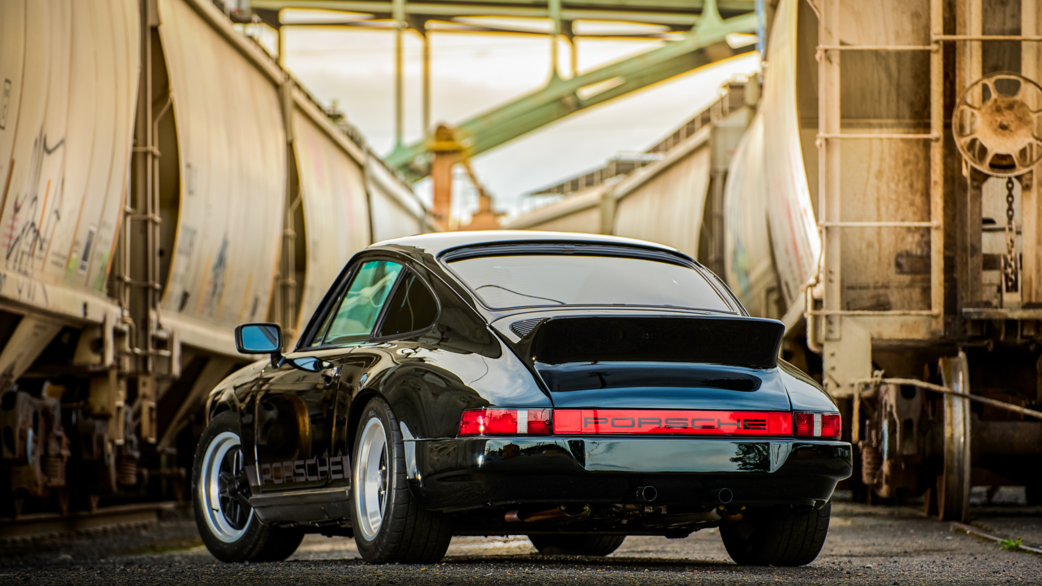 Download mobile wallpaper Porsche, Car, Old Car, Vehicles, Black Car, Porsche 911Sc for free.