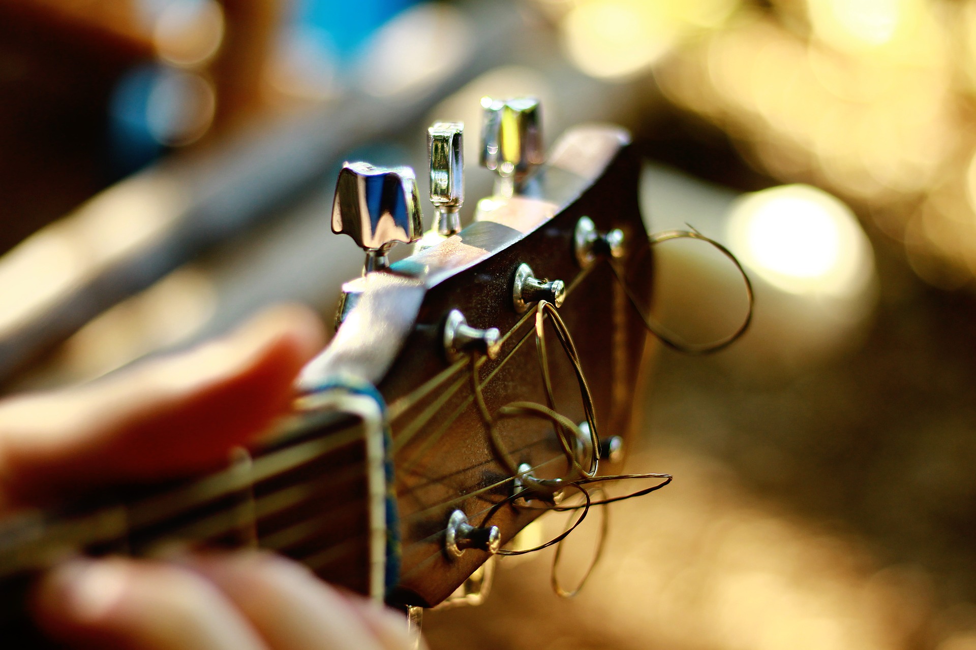 Download mobile wallpaper Music, Guitar for free.