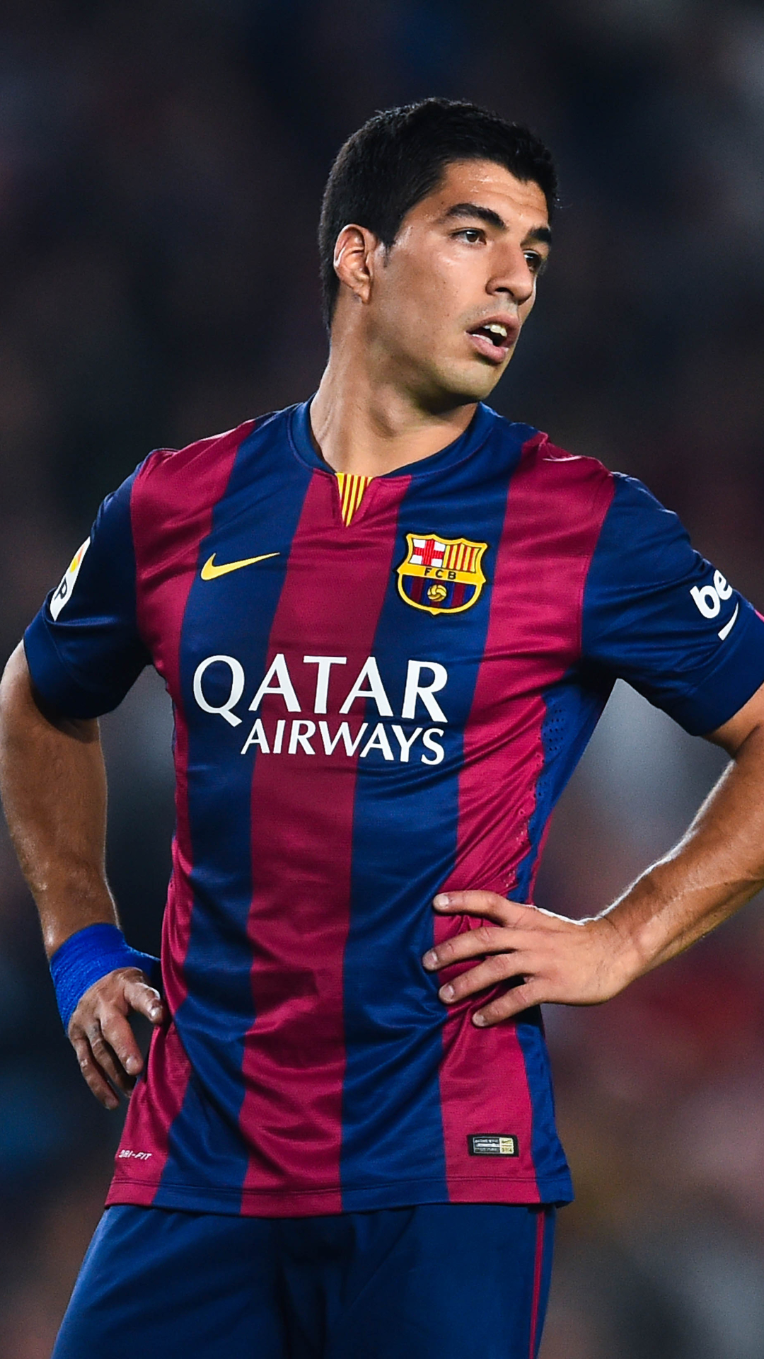 Descarga gratuita de fondo de pantalla para móvil de Fútbol, Barcelona, Deporte, Luis Suarez.