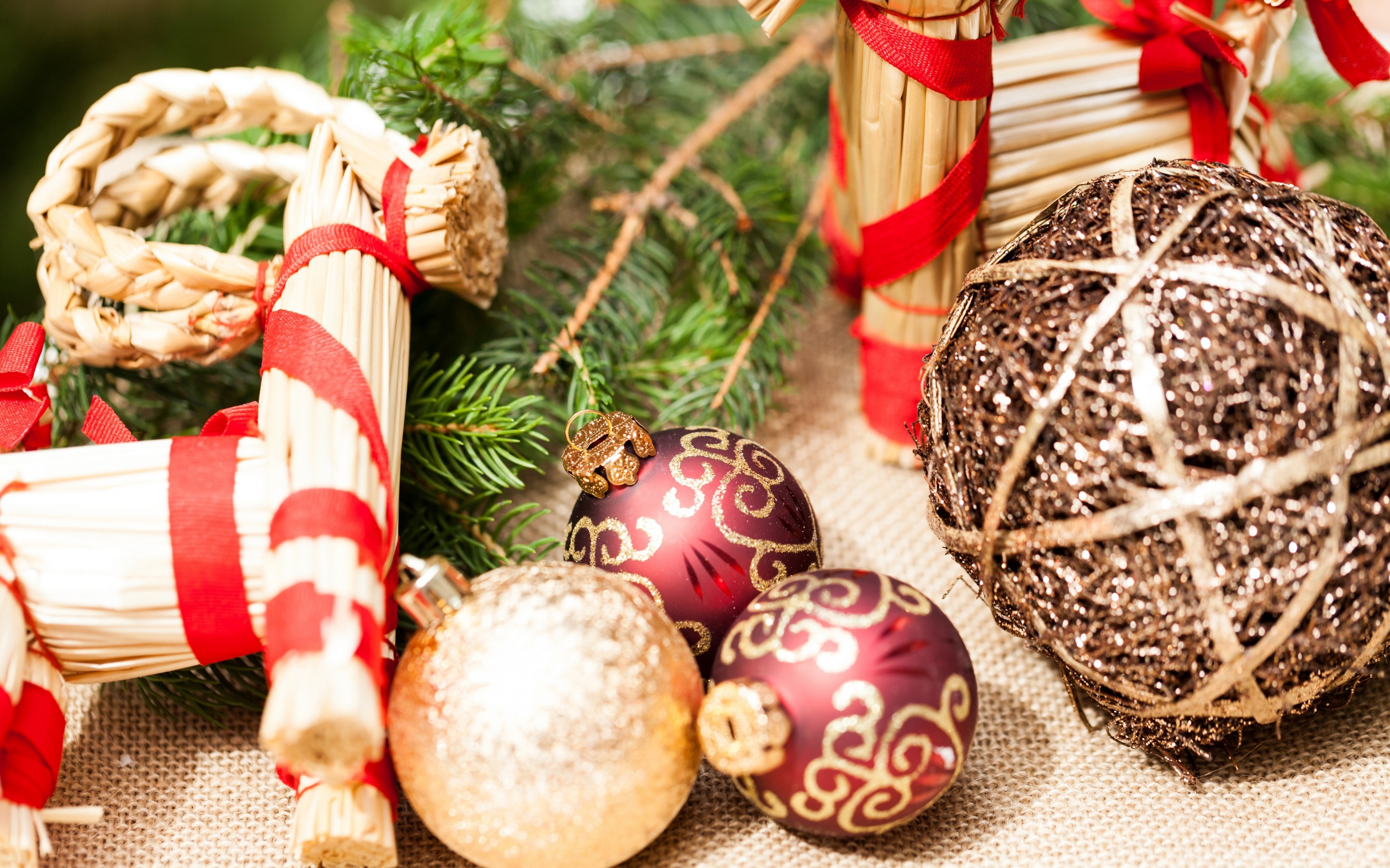 Download mobile wallpaper Christmas, Holiday, Decoration for free.