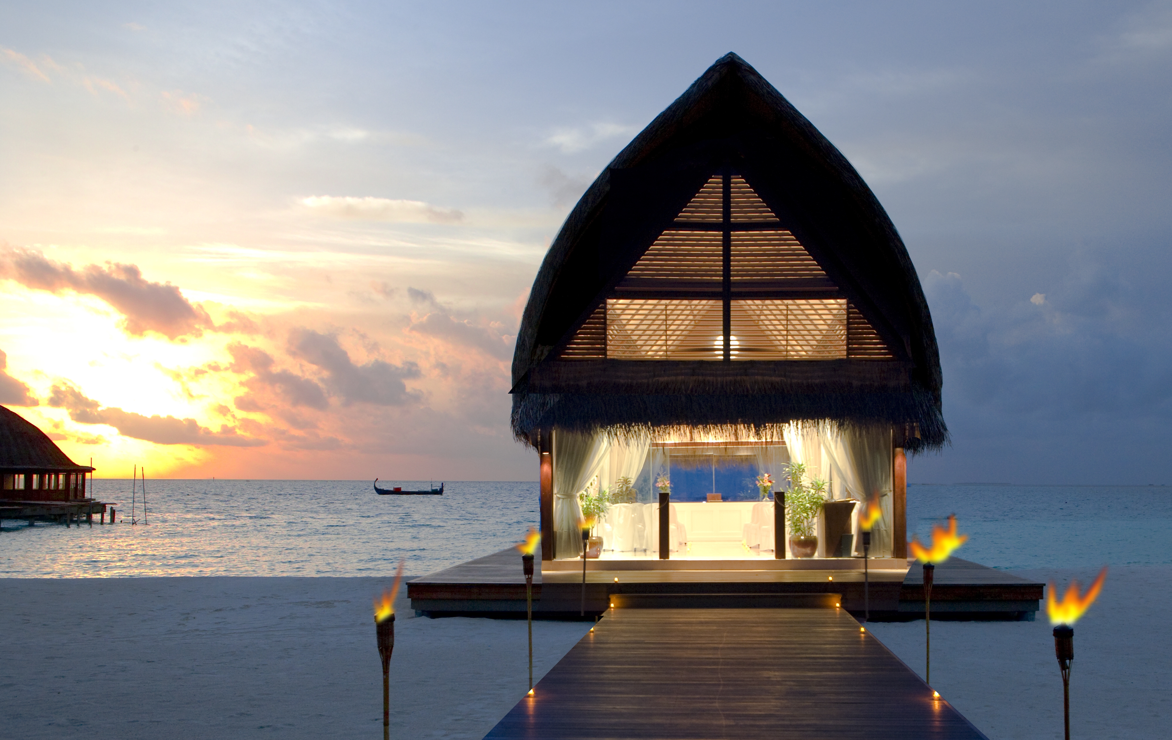 Free download wallpaper Bungalow, Nature, Tropics, Sand, Maldives, Sea, Beach on your PC desktop